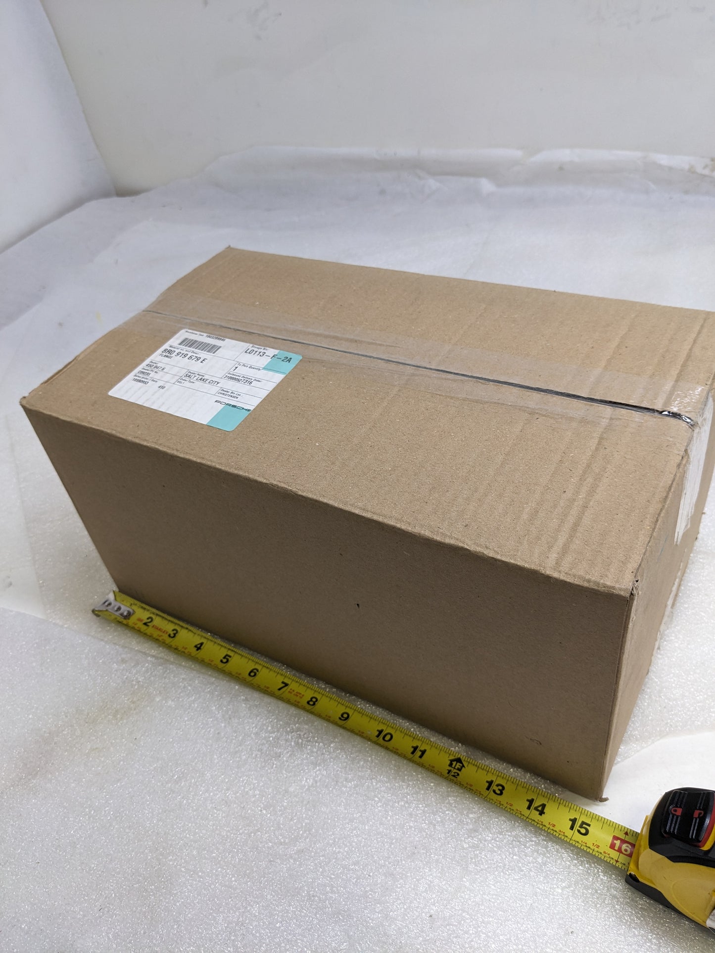 PORSCHE 8R0919679E FUEL FILTER FOR 2015-2018 MACAN NEW R18