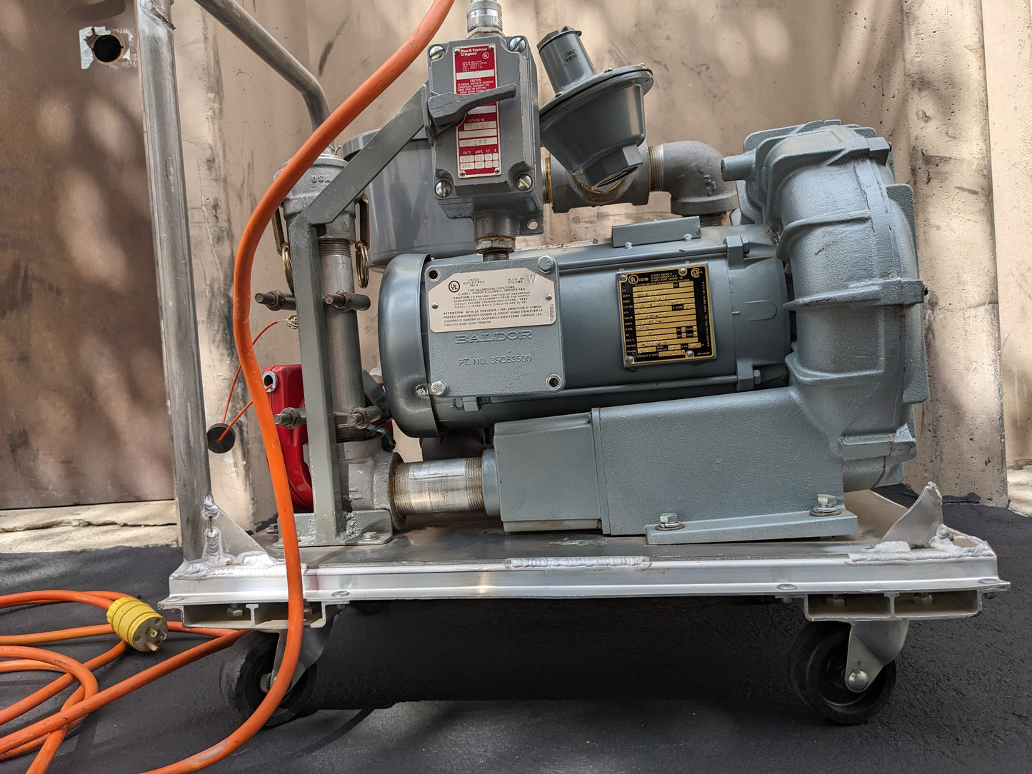 GAST 1.5 HP REGENERATIVE BLOWER R4P115N-50 BALDOR J718B 110/220-240 VOLTS NEW B2