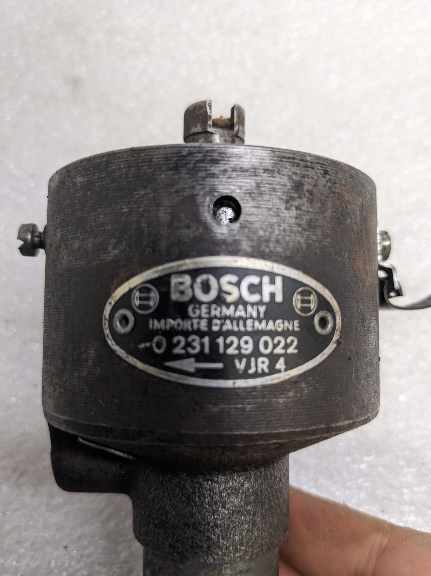 BOSCH 0231129022 VJR4 DISTRIBUTOR FOR PORSCHE 912 AND 356 USED R23T2