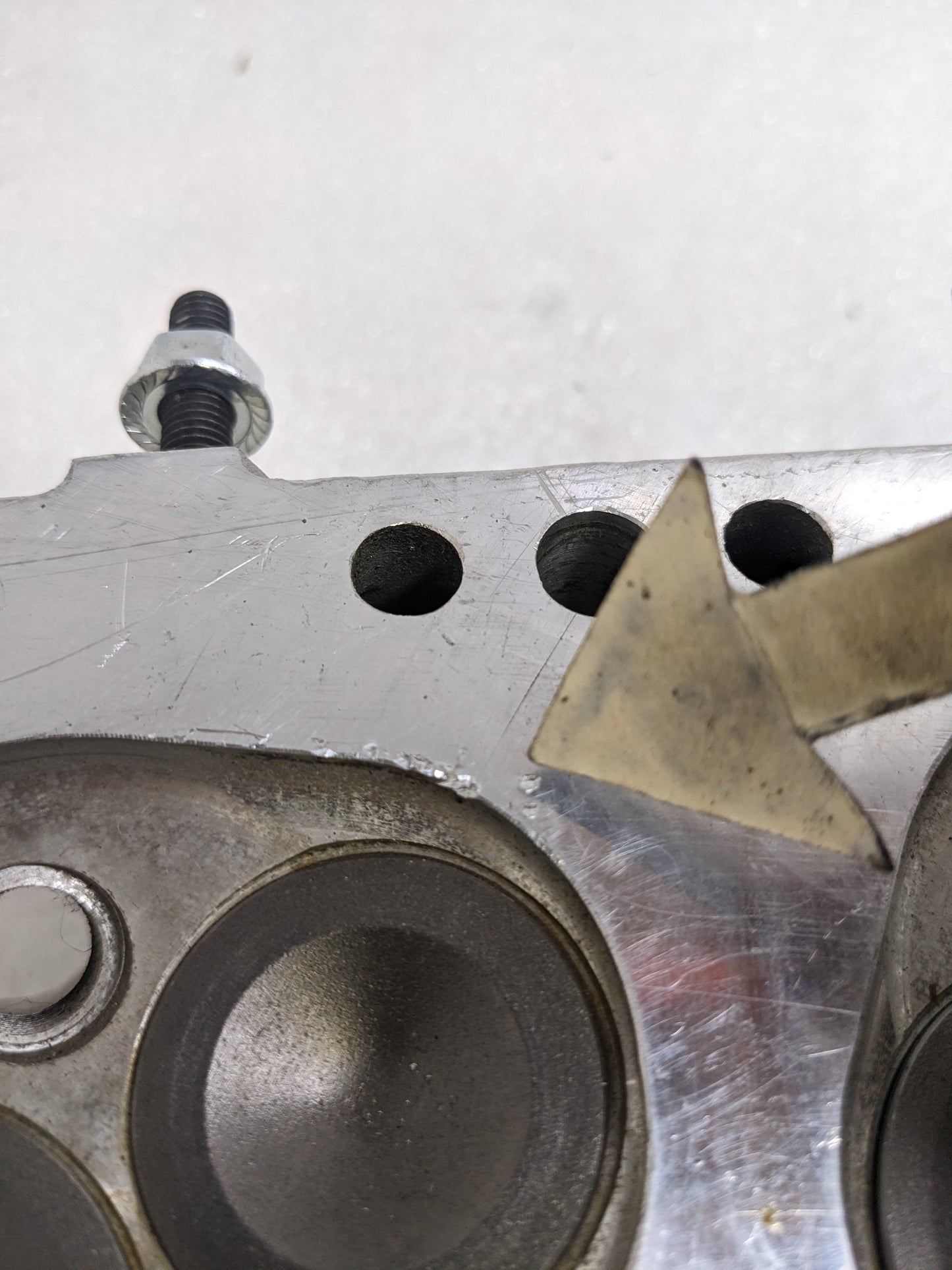 GM CYLINDER HEAD CASTING 391/391S S10 8 VALVE FOR 94-97 OLDSMOBILE BUICK 2.2L NEW I2