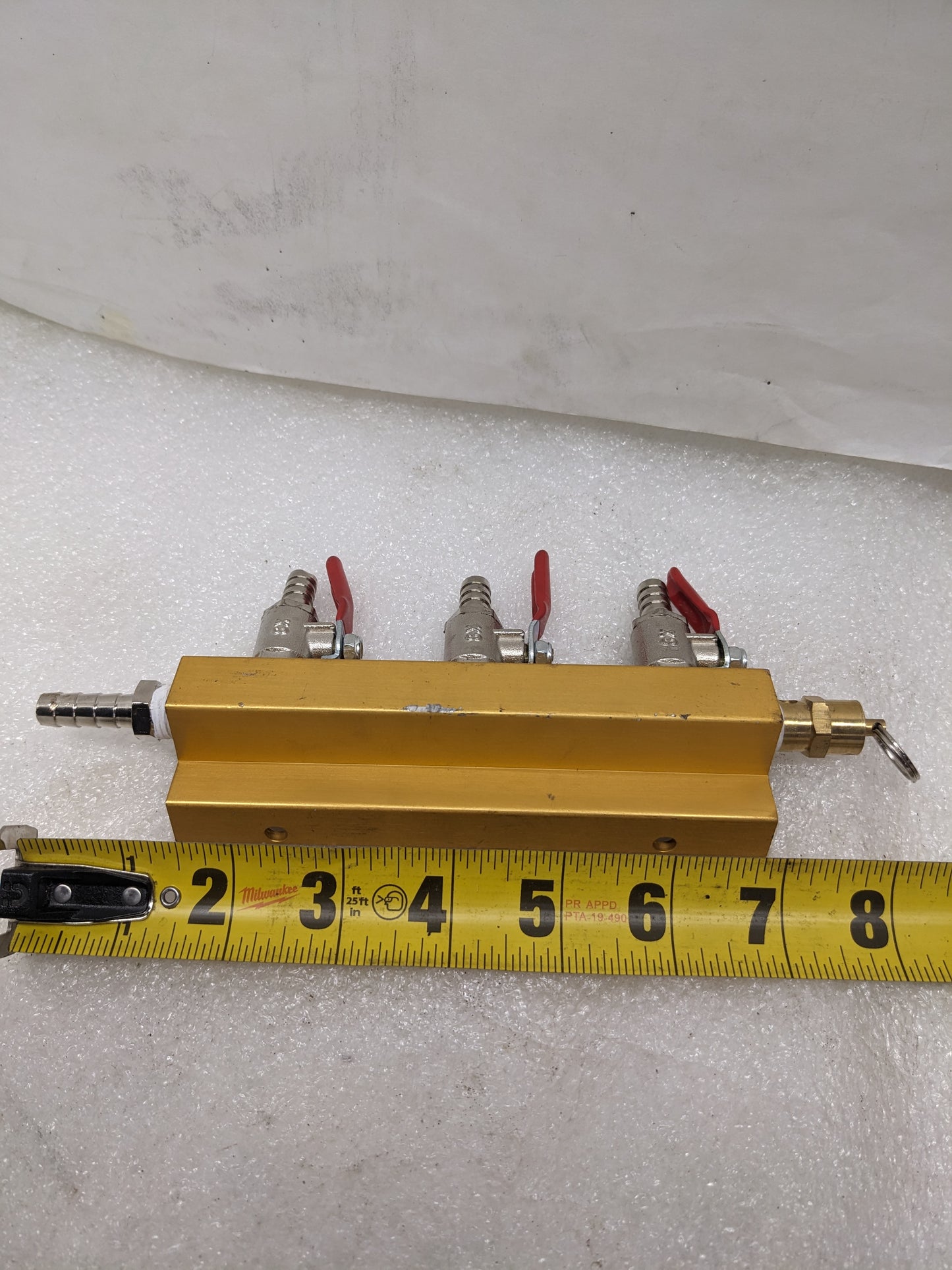 UNBRANDED 3-WAY AIR MANIFOLD NEW R30T1