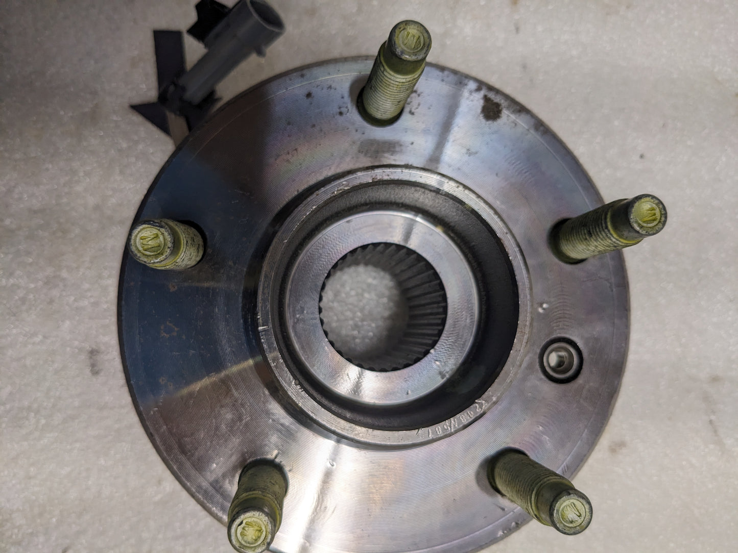 TIMKEN 513179 WHEEL BEARING AND HUB ASSEMBLY 33 SPLINES #3 NEW R10TB