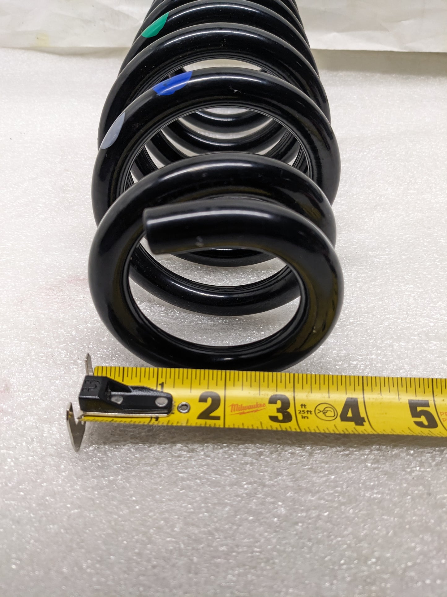 UNBRANDED COIL SPRING 13.5"X4.75" BLACK NEW R6TD