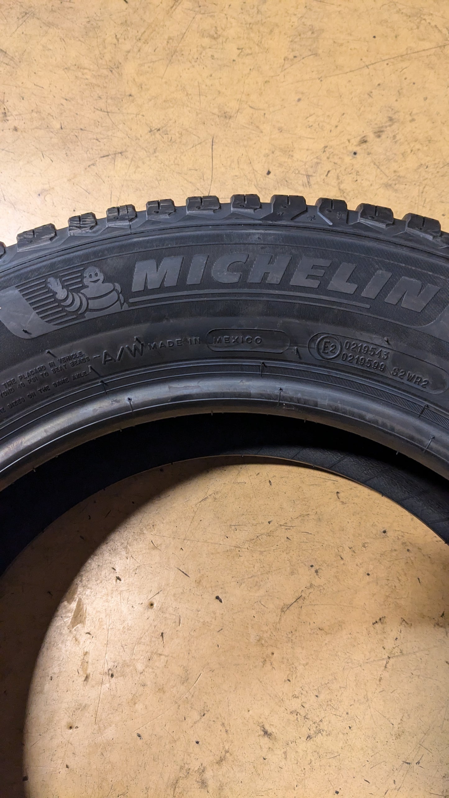 MICHELIN CROSSCLIMATE 2 BSW P 205 65 16 95H ALL SEASON TIRE 76709