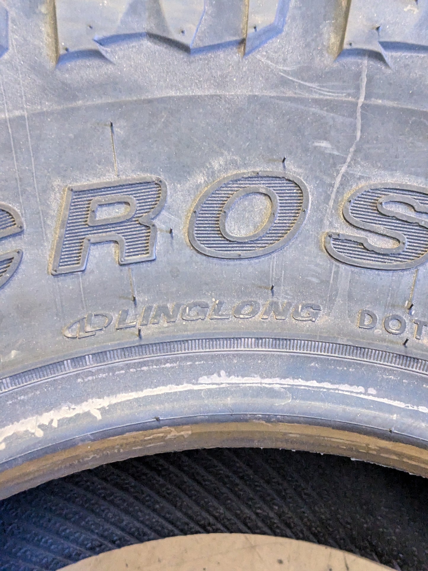 (KSL ONLY) LING LONG CROSSWIND M/T BSW LT 285 75 16 126Q LRE 10PLY MUD TERRAIN TIRE 221007162