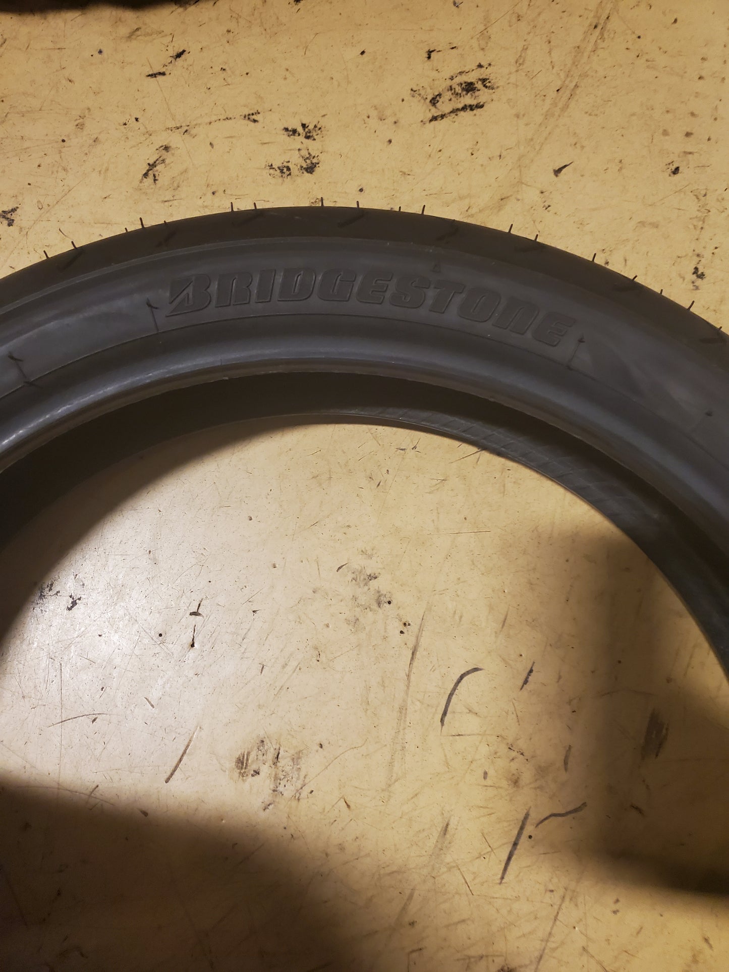 BRIDGESTONE G853 EXEDRA BSW 130 70 18 63H FRONT MOTORCYCLE TIRE 133068