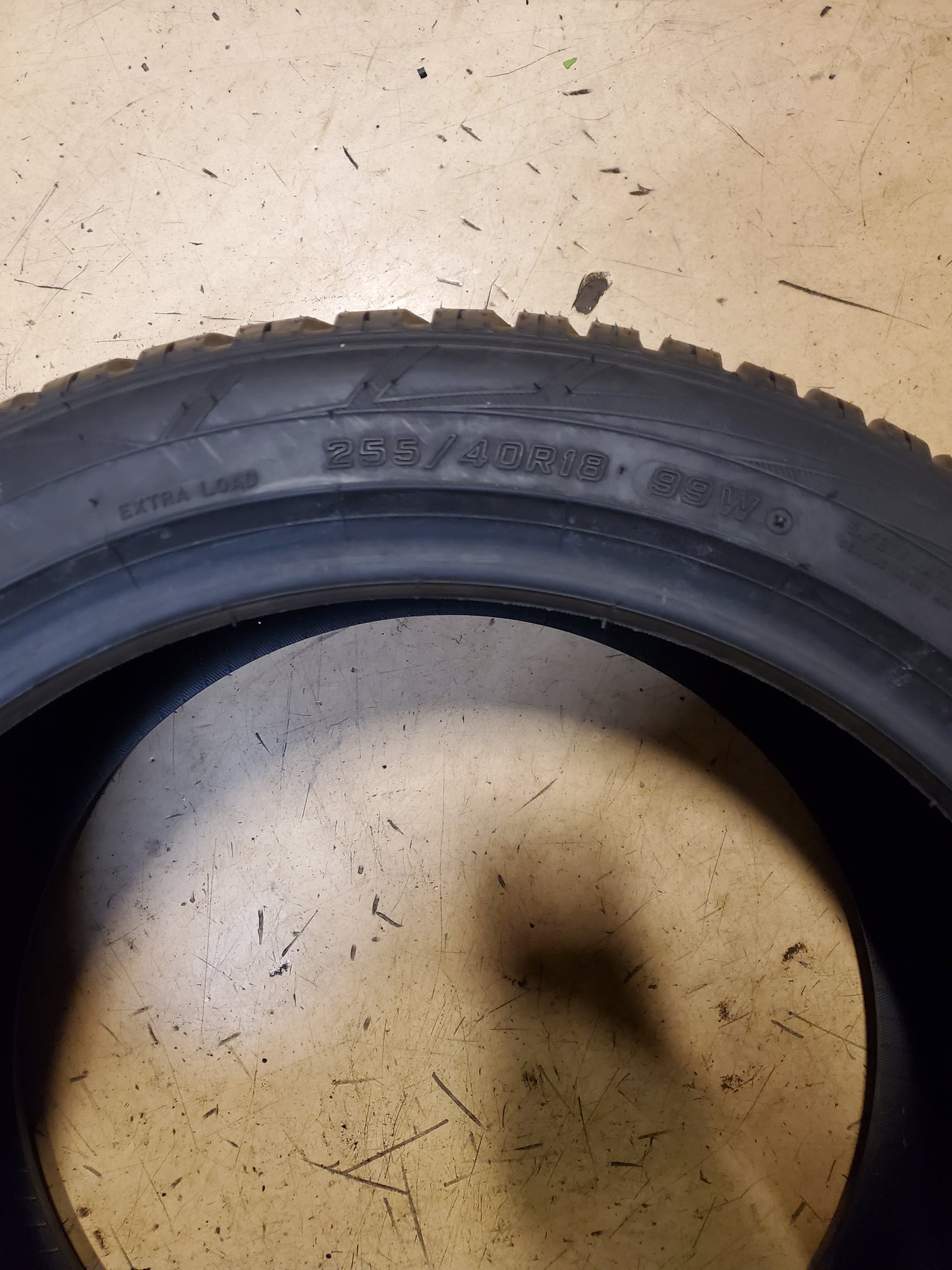 FALKEN EUROWINTER HS01 BSW P 255 40 18 99W XL WINTER TIRE 28523844