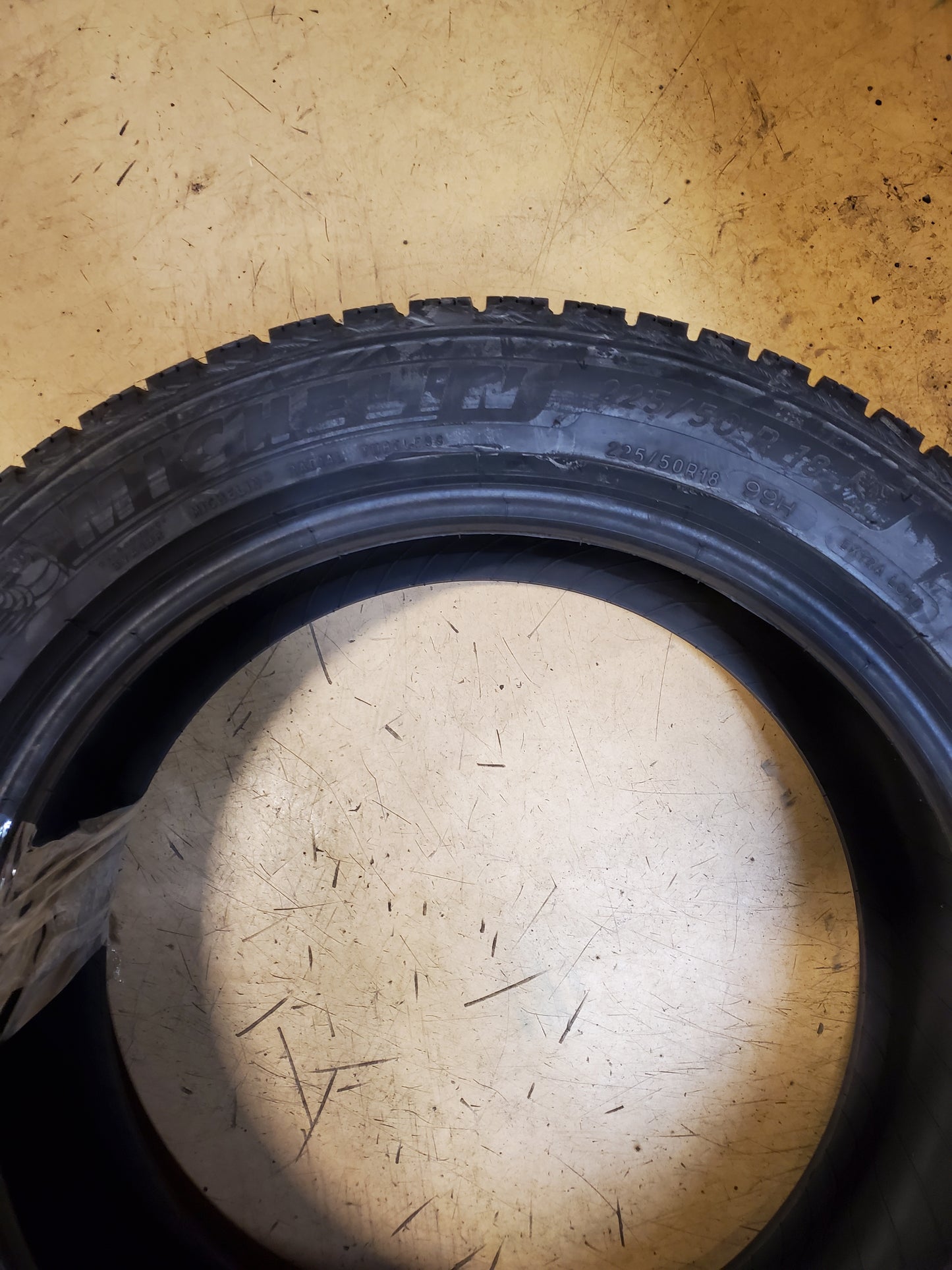 2 MICHELIN X-ICE SNOW BSW P 225 50 18 99H XL WINTER TIRE 56537