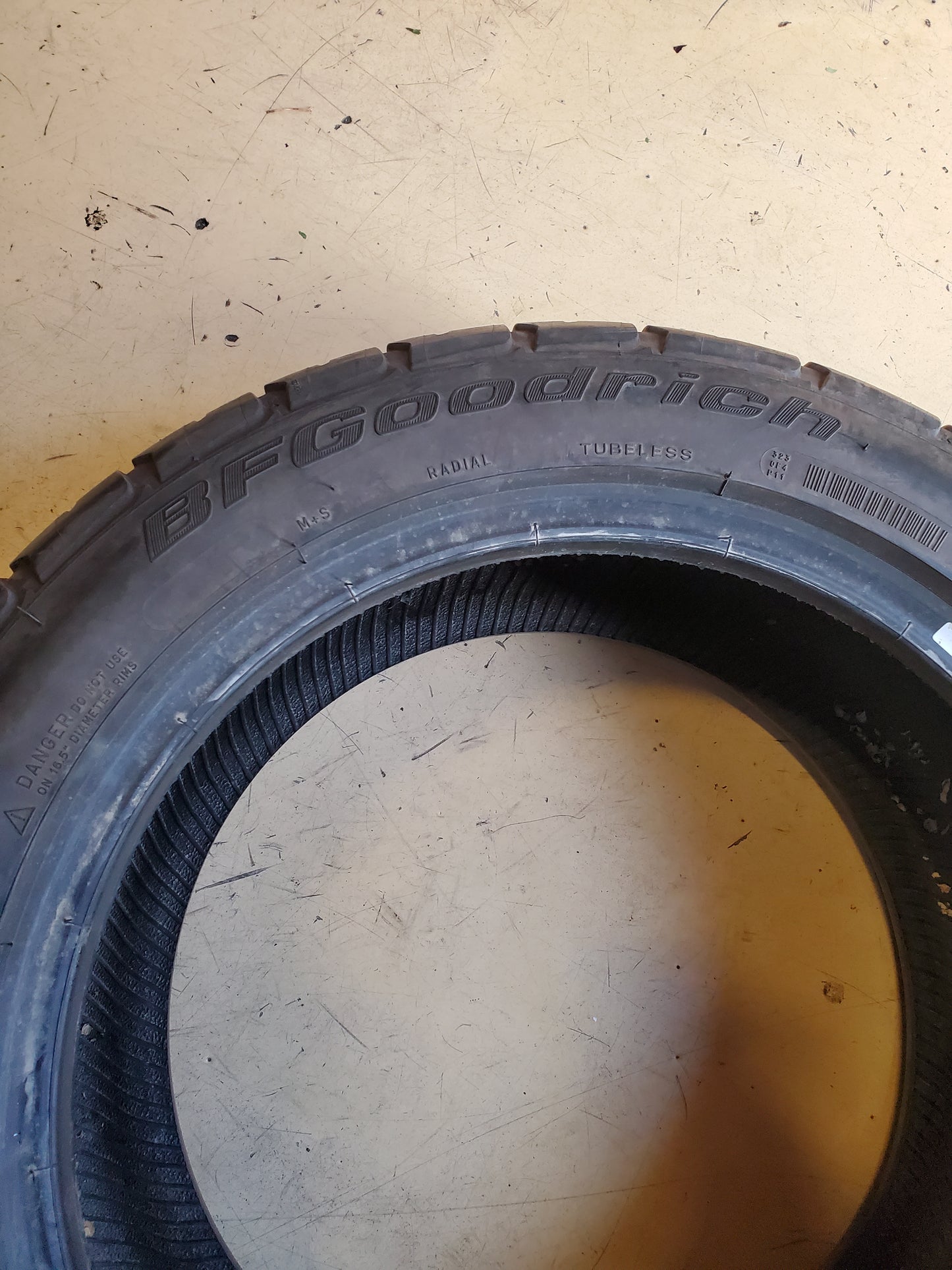 USED OS BFGOODRICH G-FORCE COMP-2 BSW P 205 55 16 91W ALL SEASON TIRE 91132