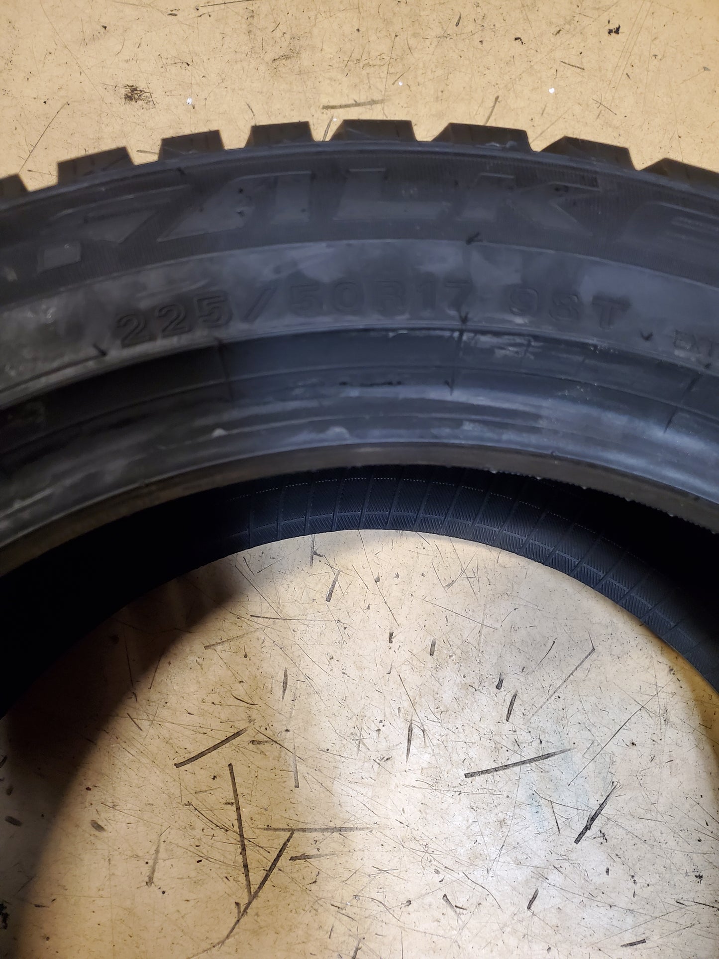 FALKEN WINTERPEAK F-ICE 1 BSW P 225 50 17 98T XL WINTER TIRE 28384772