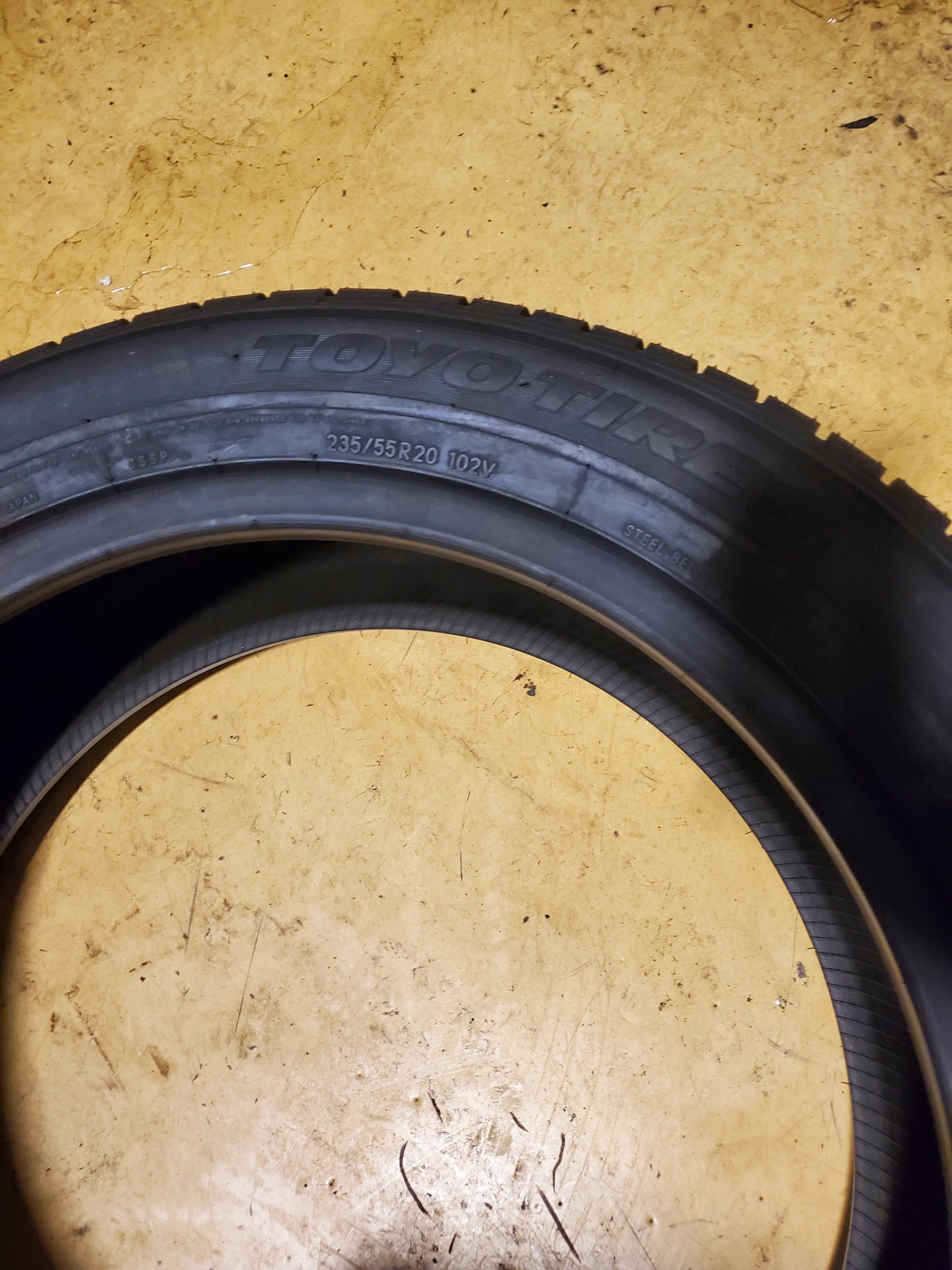 TOYO CELSIUS SPORT BSW P 235 55 20 102V ALL WEATHER TIRE 127780