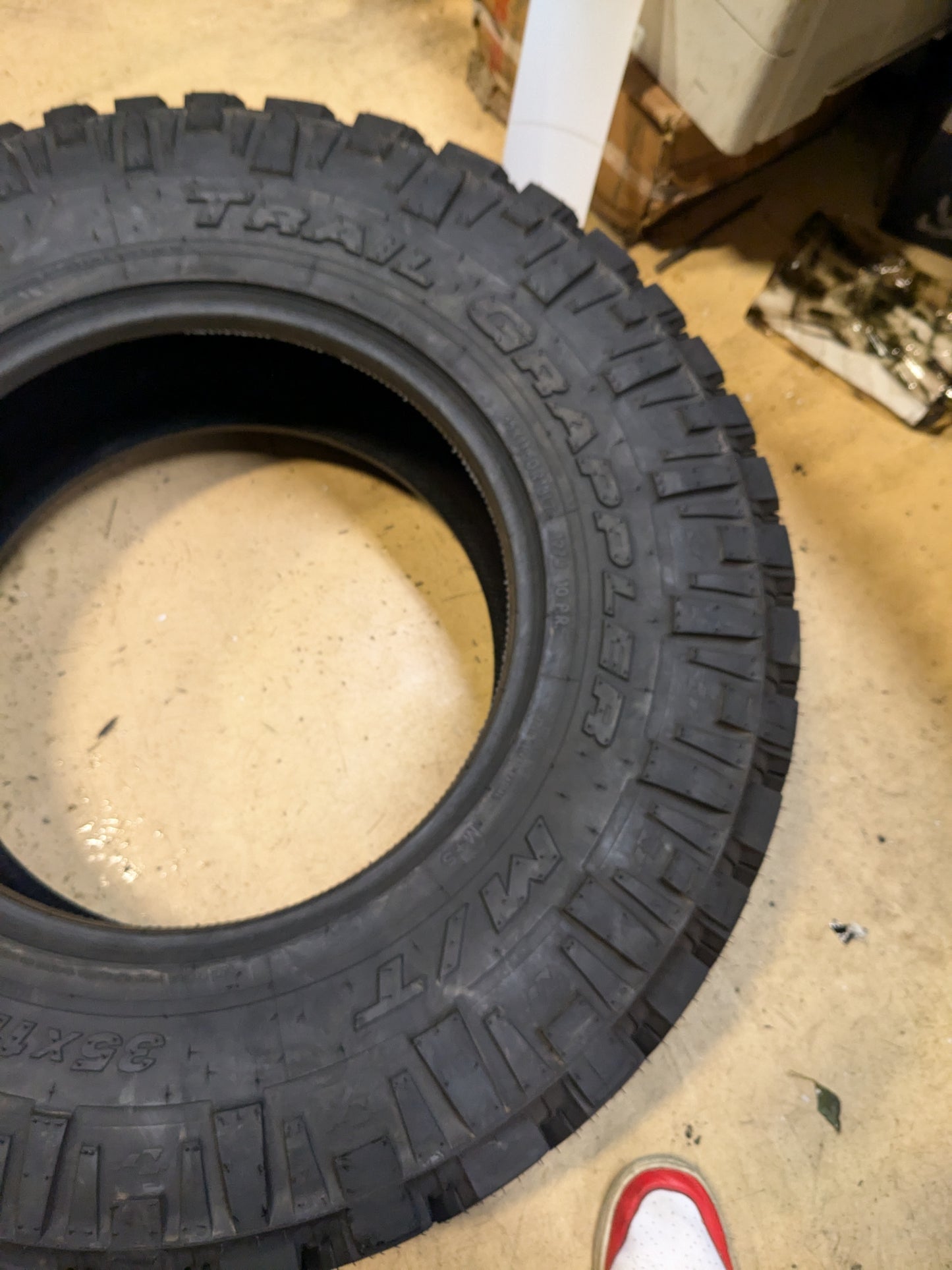 NITTO TRAIL GRAPPLER MT LT 35 11.5 18 127Q LRE 10PLY MUD TERRAIN TIRE 205530