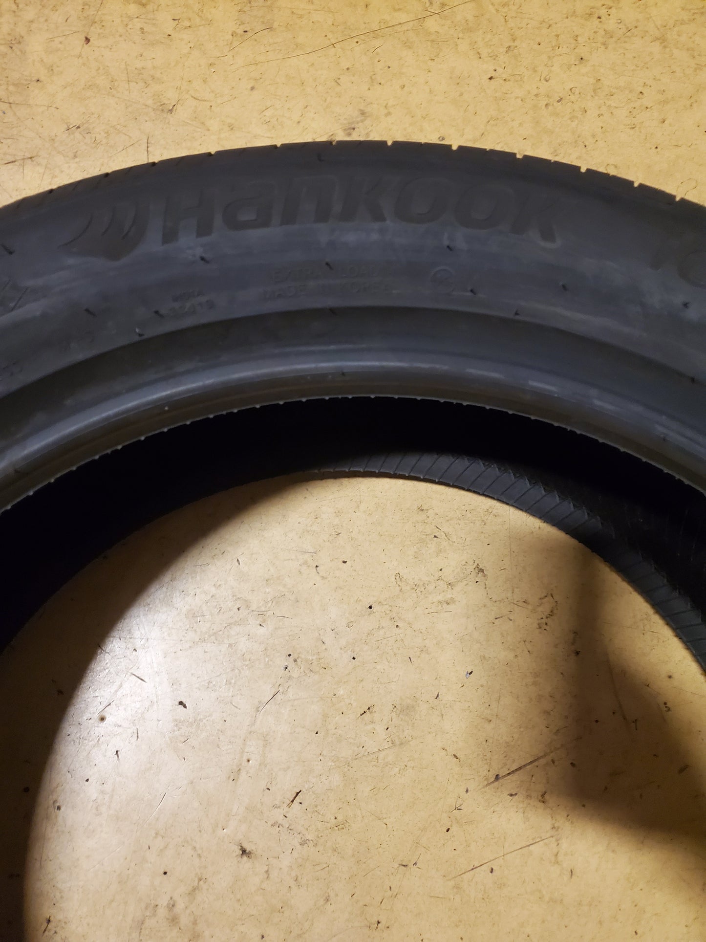 NO FOAM HANKOOK ION EVO AS SUV IH01A P 235 50 20 104W XL ALL SEASON TIRE 1033209