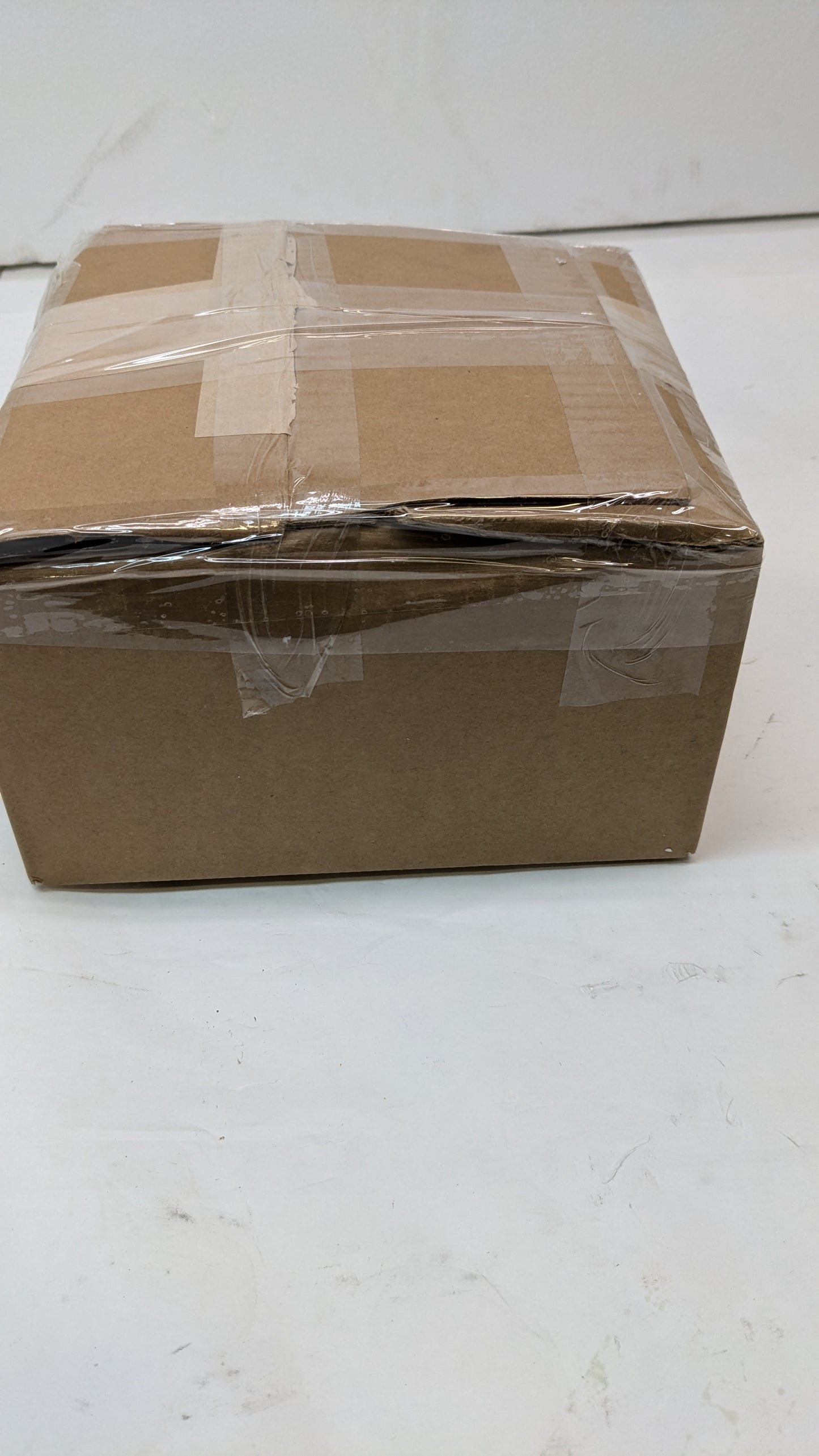 BUCK CHUCK 3 JAWS 8" DIAM SELF CENTERING MANUAL LATHE CHUCK 2,500 MAX RPM AT083R