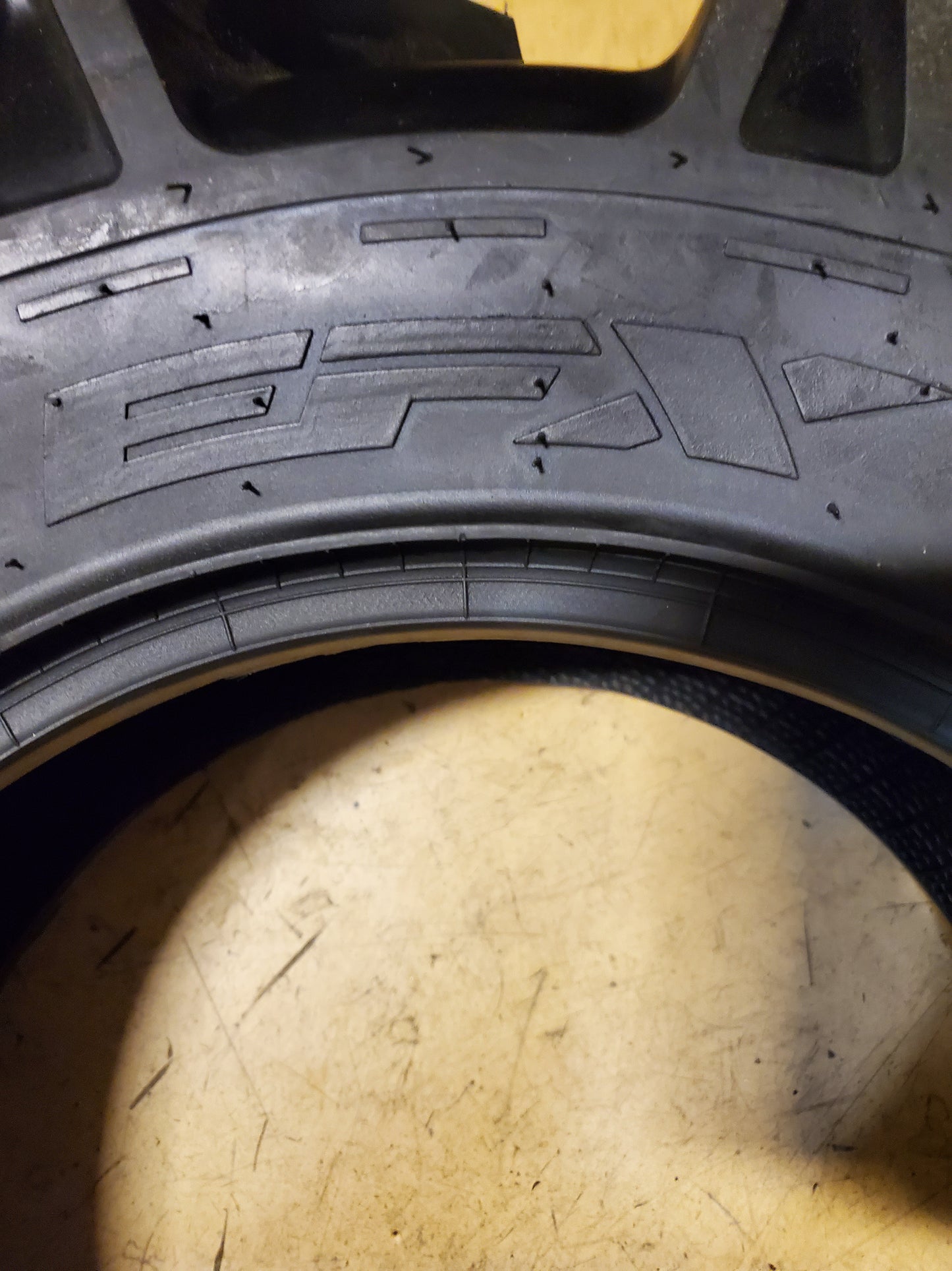 EFX MOTOHAVOK BSW 28 8.5 14 6PLY ATV/UTV TIRE MSMK28X8.514FS