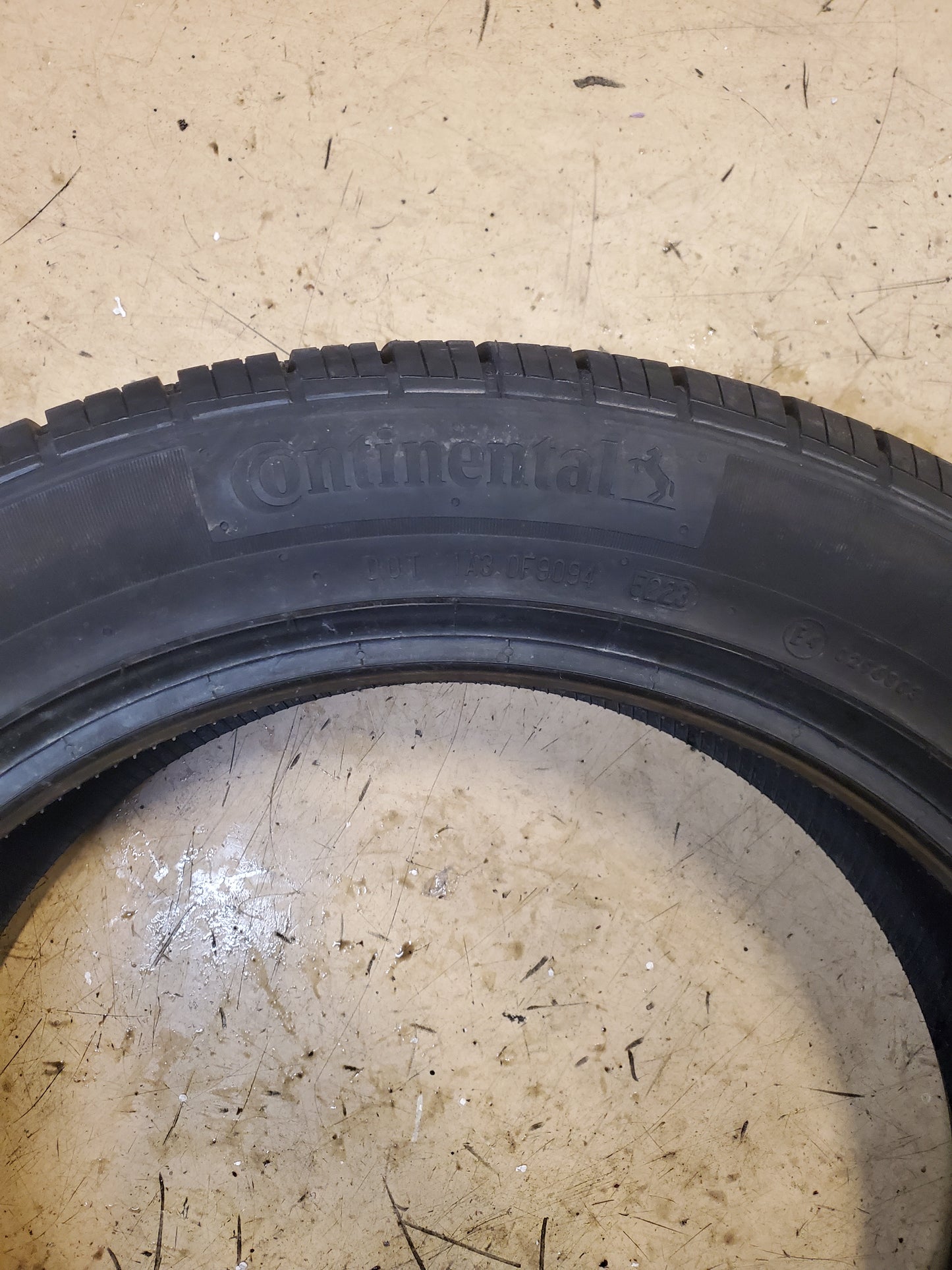 CONTINENTAL CROSSCONTACT LX25 P 235 50 19 99H ALL SEASON TIRE 15491590000