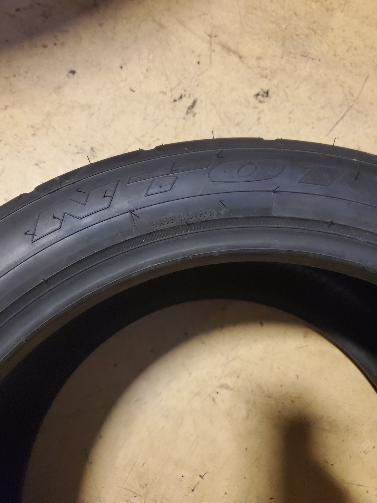 NITTO NT01 BSW P 255 40 17 94W TRACK COMPETITION TIRE 371150