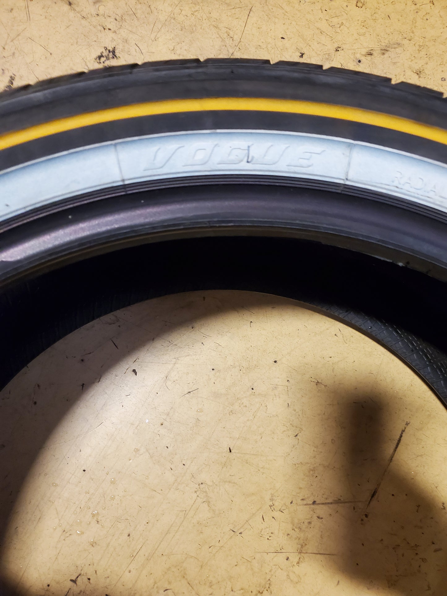 VOGUE CUSTOM BUILT RADIAL VIII P 245 45 20 103V XL HIGH PERFORMANCE TIRE 02206606