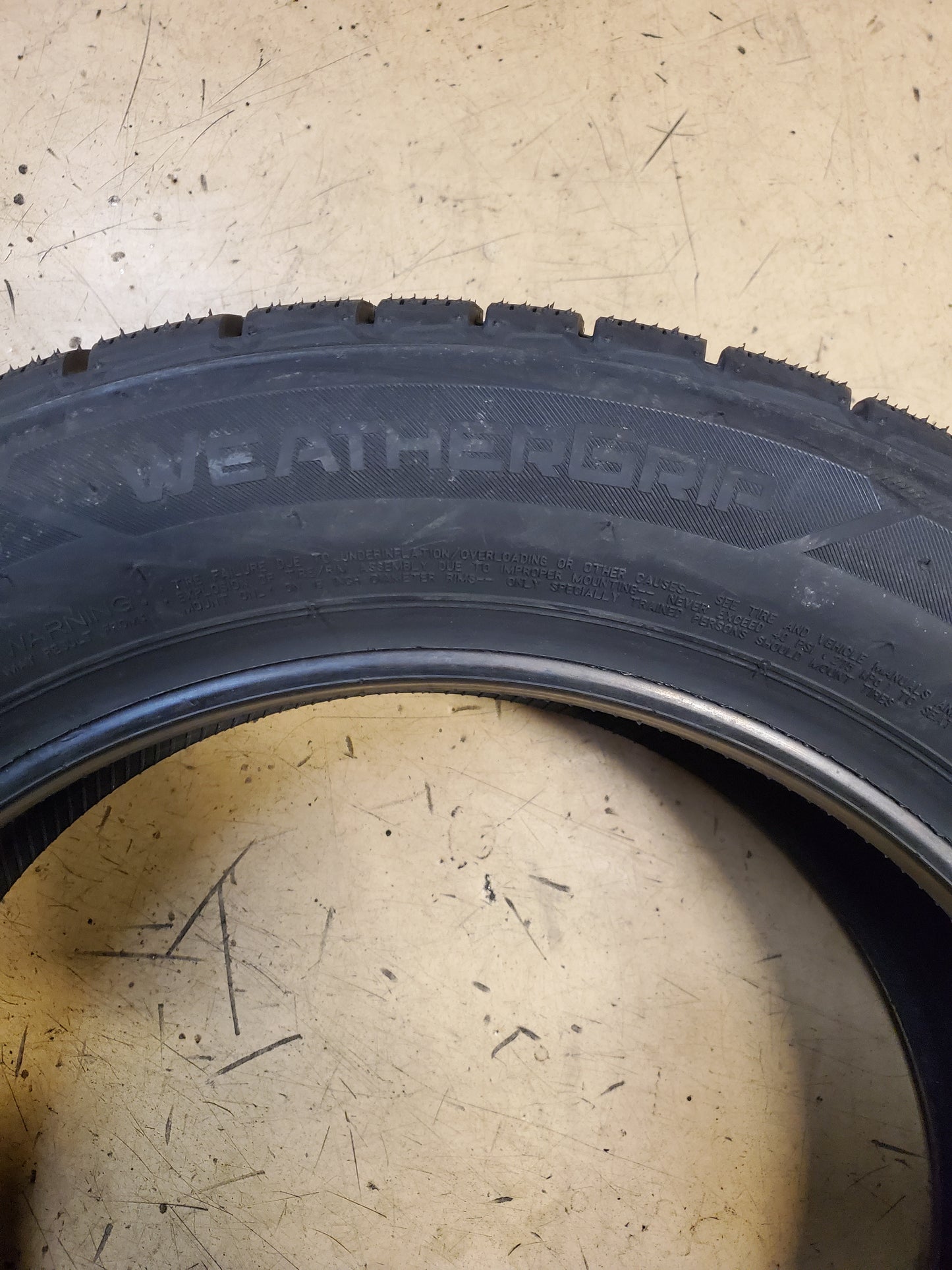 FIRESTONE WEATHERGRIP BSW P 205 55 16 91V ALL WEATHER TIRE 011548