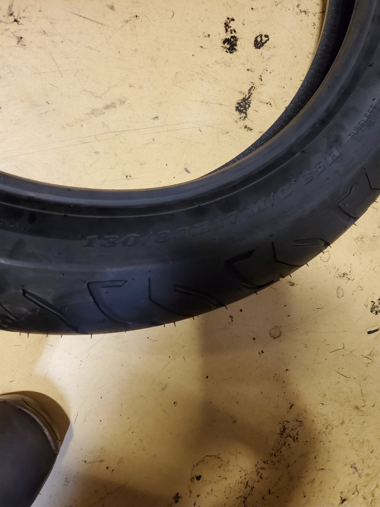 DUNLOP AE2 BSW 130 80 17 65H FRONT MOTORCYCLE TIRE 45252454