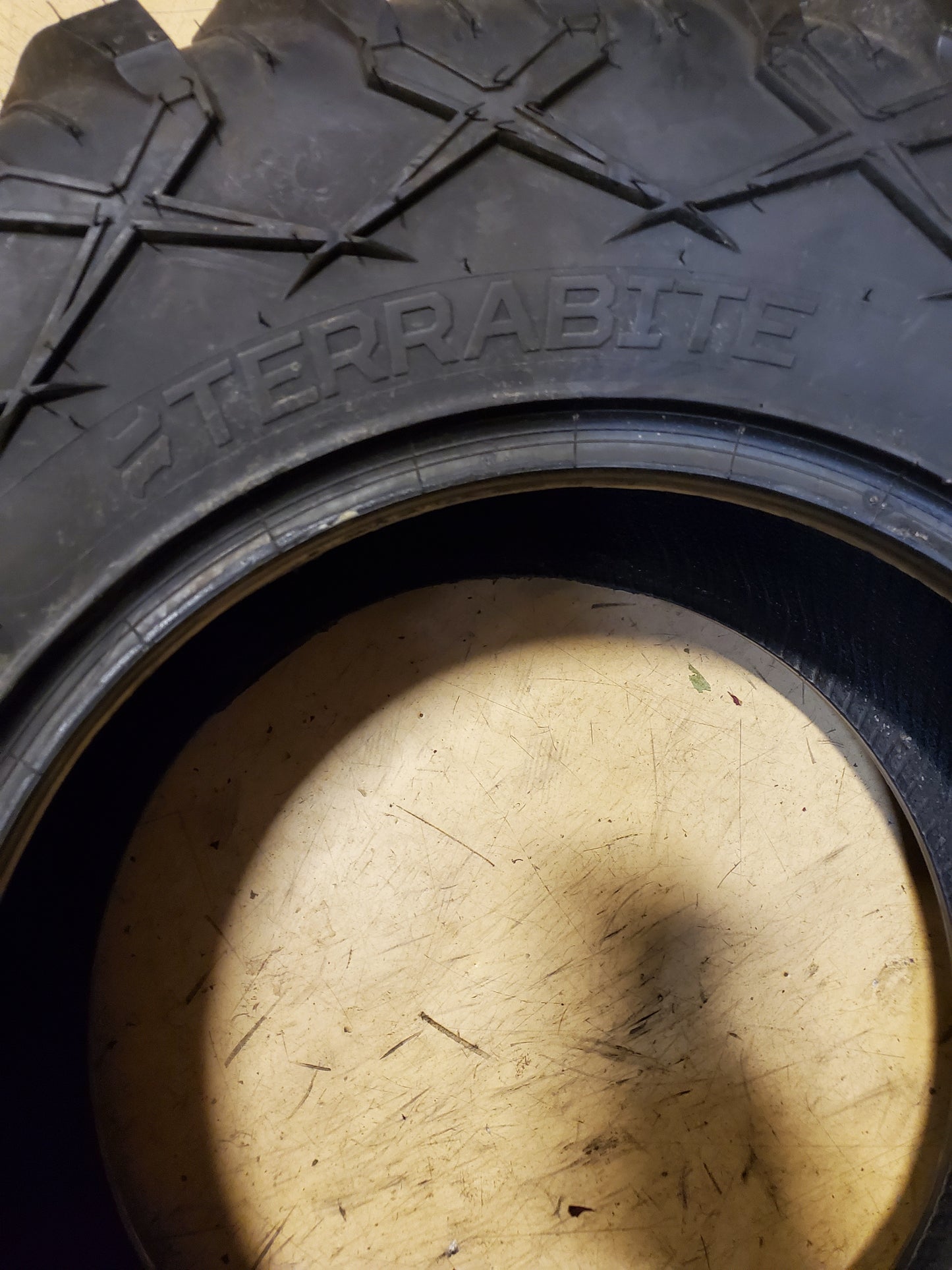 TUSK TERRABITE BSW 30 10 15 80M 6PLY ATV/UTV TIRE TT301015