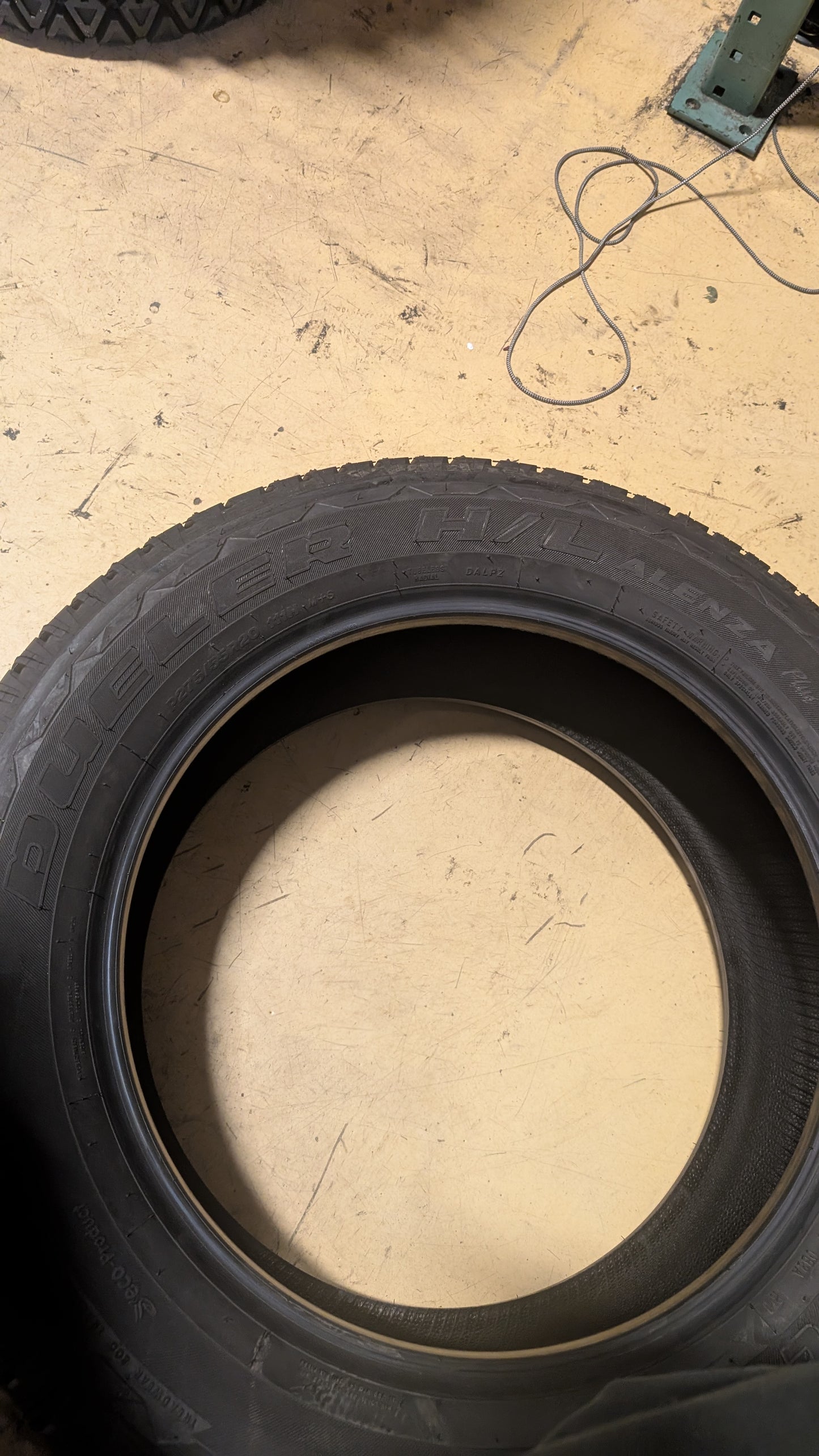 BRIDGESTONE DUELER H/L ALENZA PLUS BSW P 275 55 20 111H ALL SEASON TIRE 001733