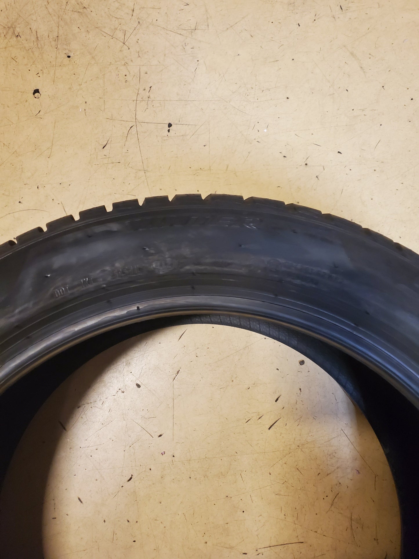 PIRELLI WINTER SOTTOZERO 3 (T0) FOAM BSW P 255 45 19 104W XL TIRE 3954100