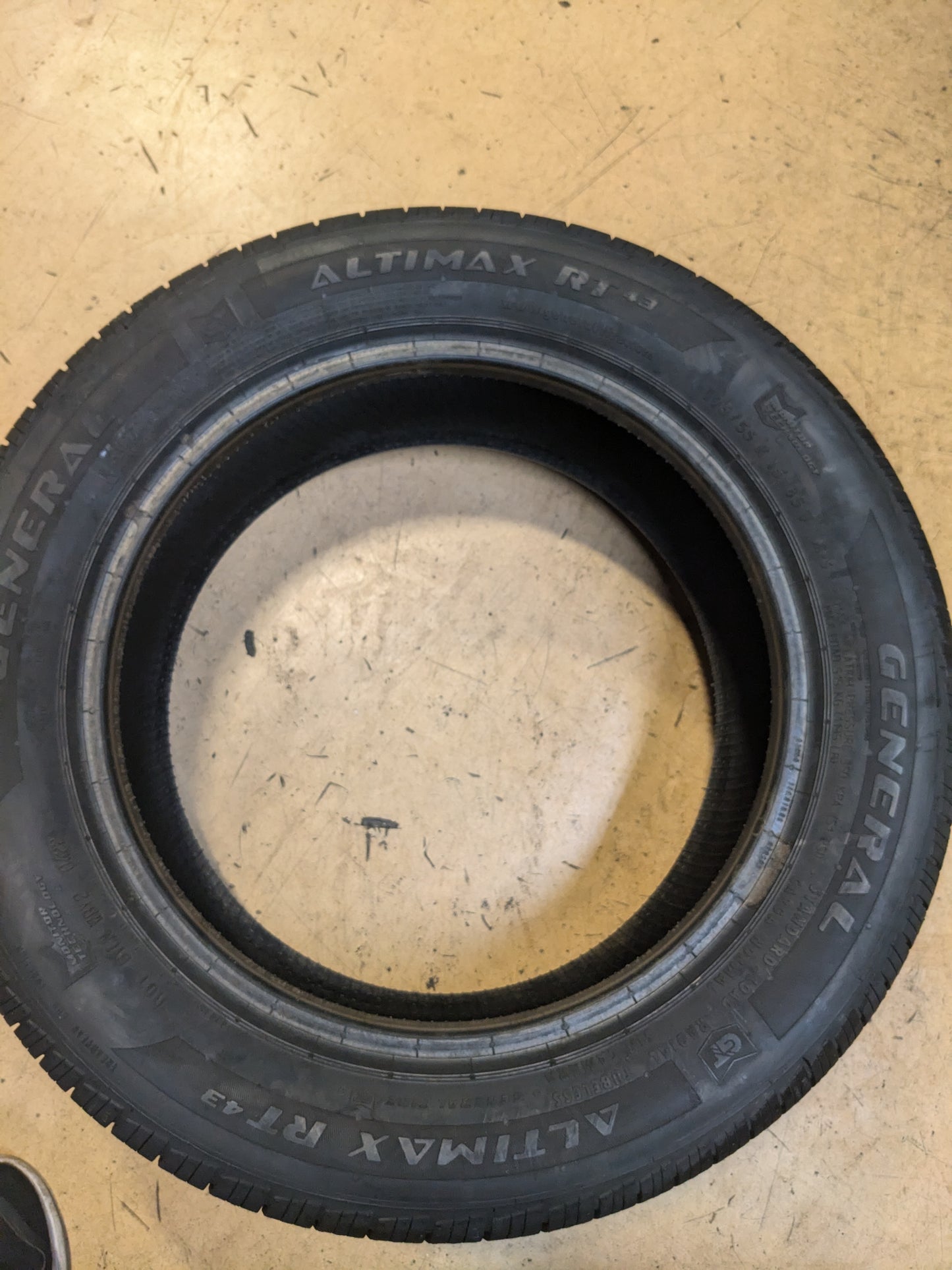 GENERAL ALTIMAX RT43 BSW P 195 55 15 85V SL ALL SEASON TIRE 15577230000