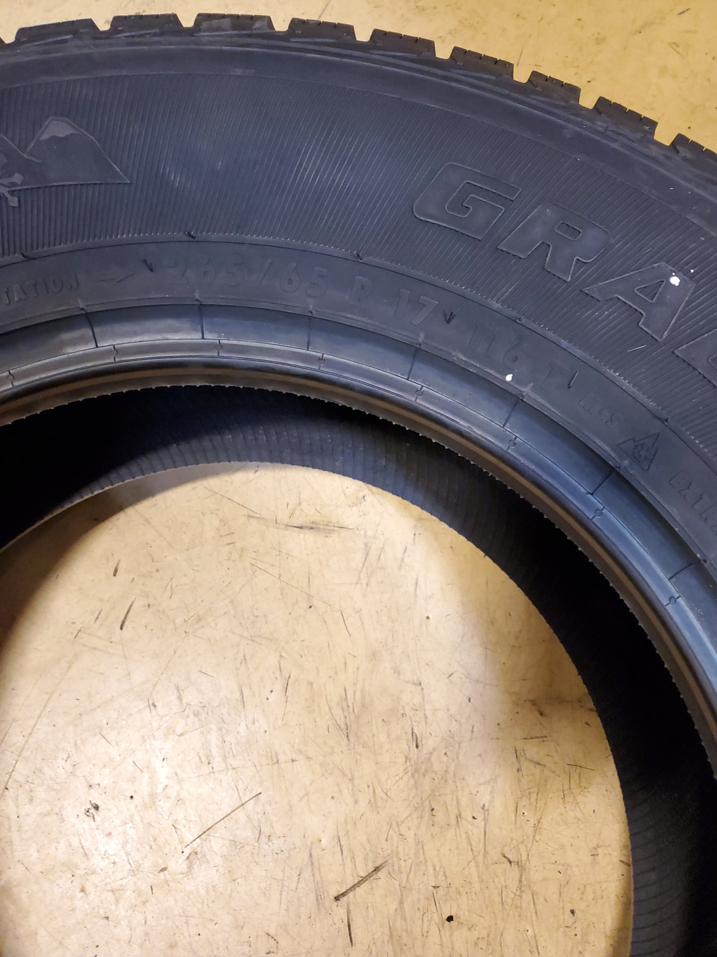 GENERAL GRABBER ARCTIC BSW P 265 65 17 116T XL WINTER TIRE 15503370000