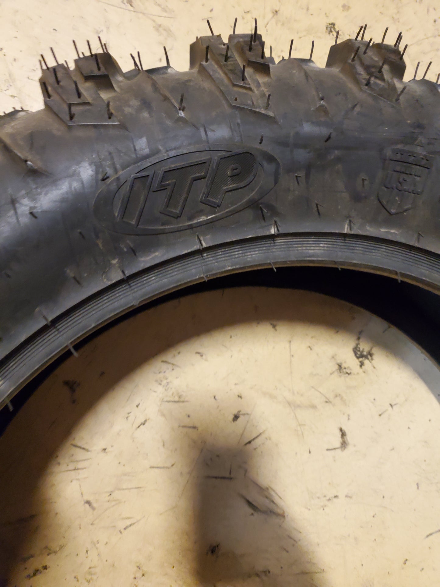 ITP VERSA CROSS V3 BSW 33 10 20 8PLY ATV/UTV TIRE 6P1377