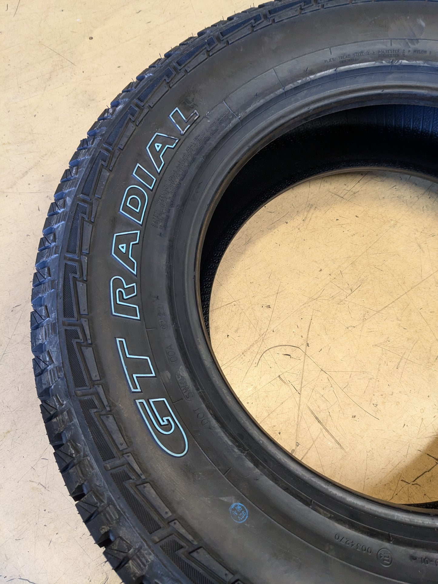 GT RADIAL ADVENTURO AT3 OWL LT 275 65 18 123/120S E ALL TERRAIN TIRE AS098