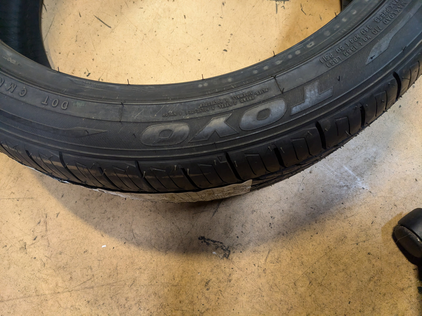 TOYO EXTENSA A/S II BSW P 235 40 19 96V XL ALL SEASON TIRE 14310