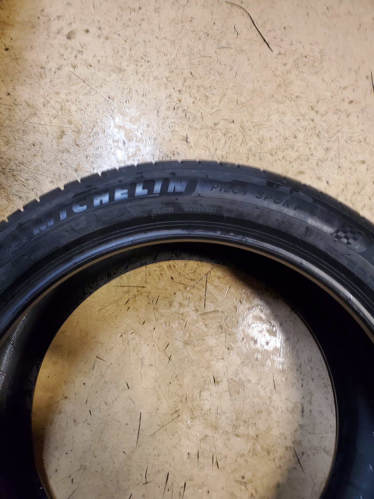 MICHELIN PILOT SPORT 4 SUV BSW P 285 40 21 109Y XL SPORT TIRE 38645