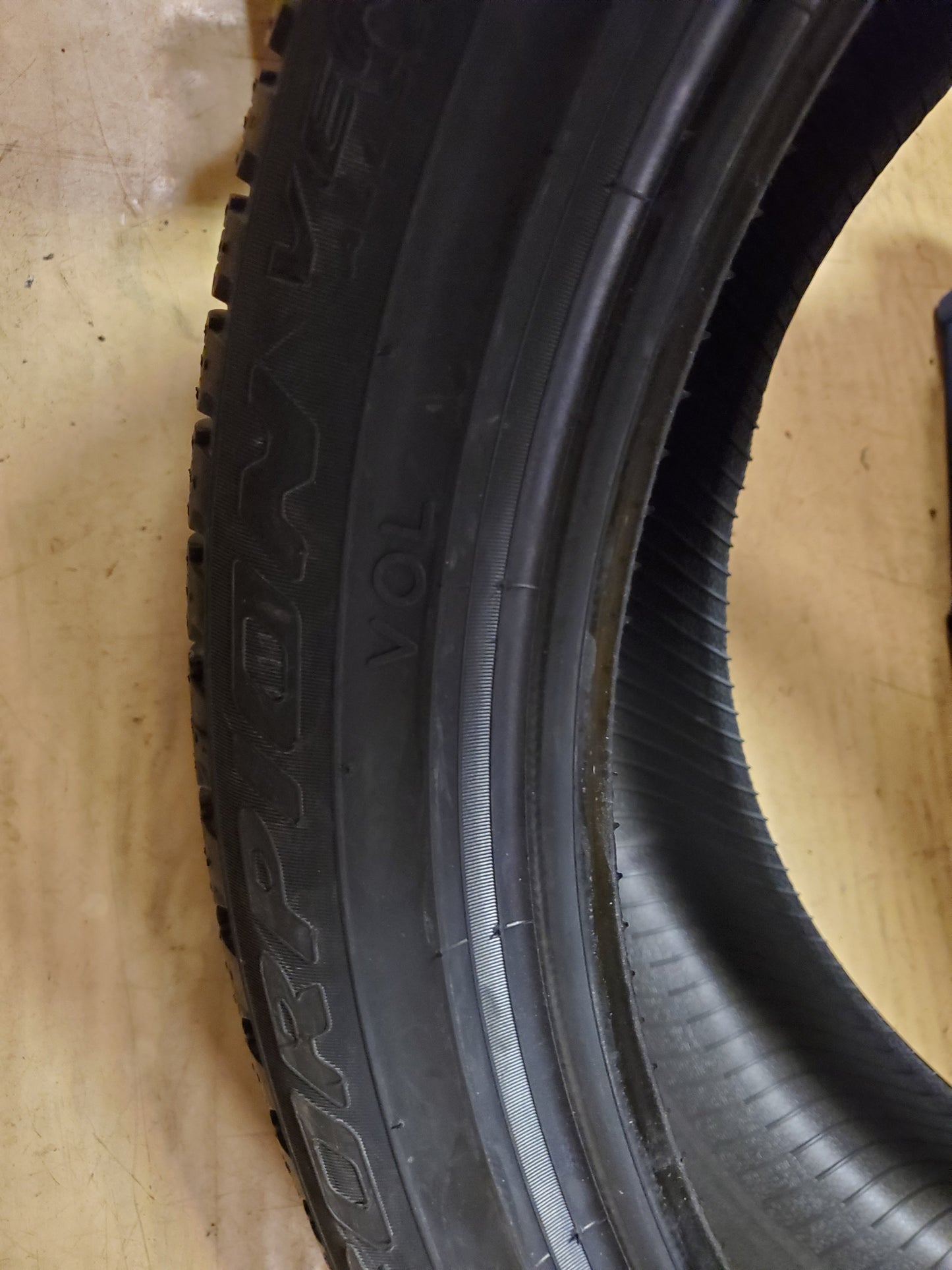 PIRELLI SCORPION VERDE A/S (VOL) VOLVO P 275 40 21 107V XL ALL SEASON TIRE 2765200