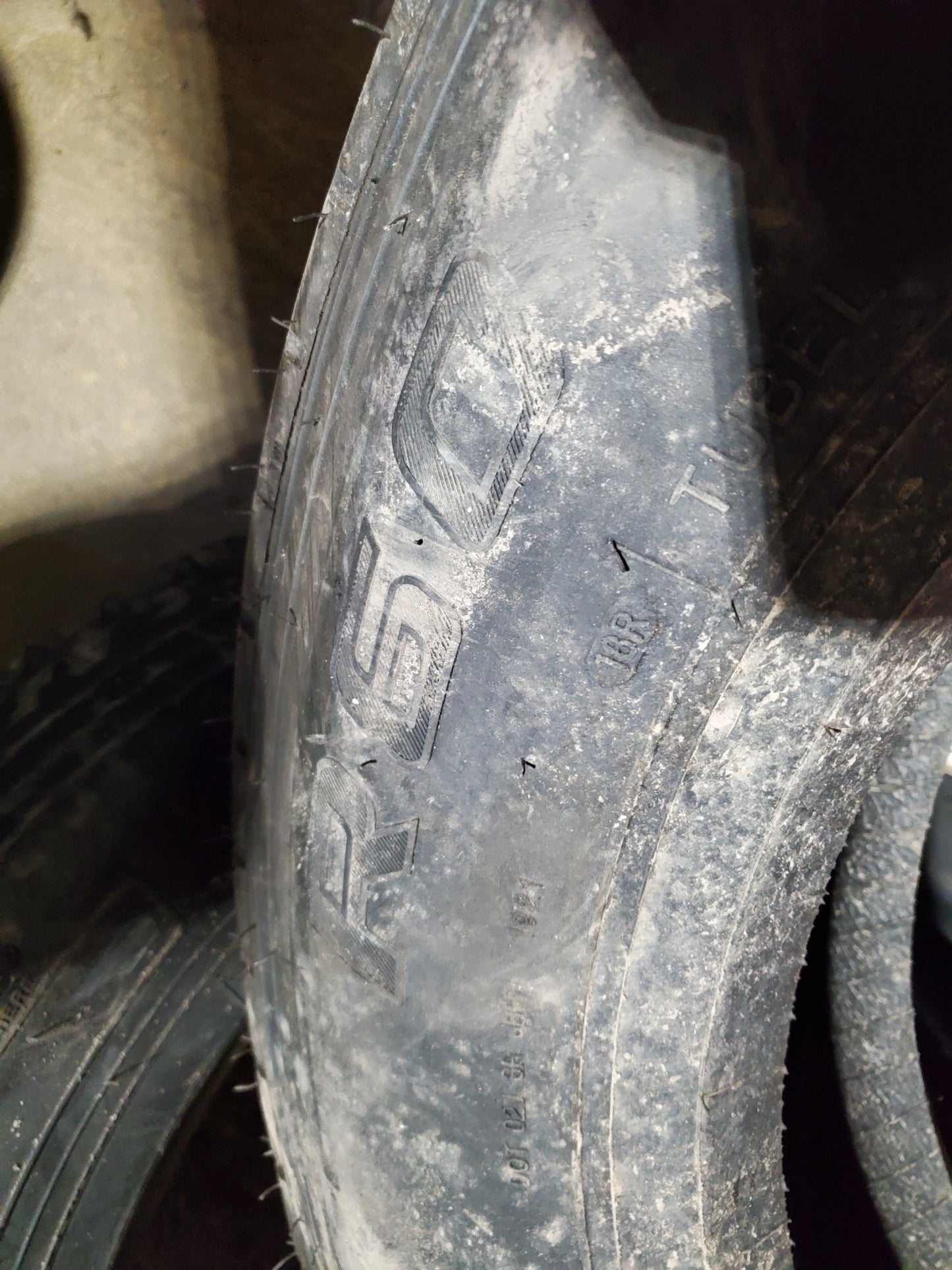 ROADCREW R60 BSW LT 225 70 19.5 128/126L 14PLY COMMERCIAL TIRE RR22570195