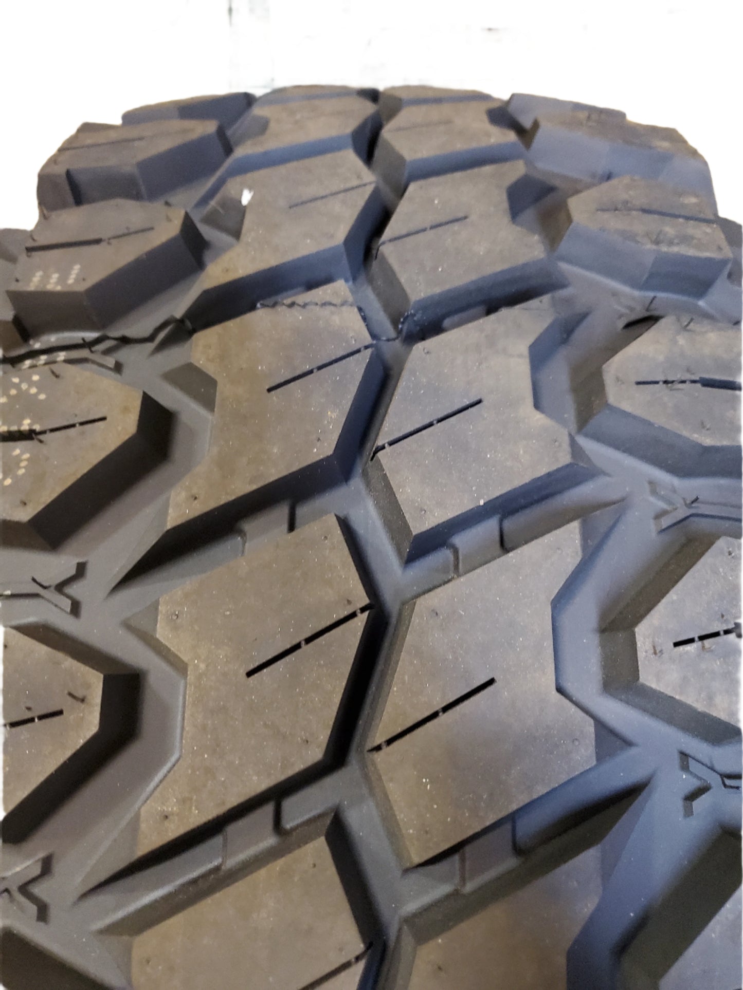 (Todo) nos GLADIATOR X COMP M/T BSW LT 35 12.5 17 126Q 10PLY MUD TIRE 1932267553