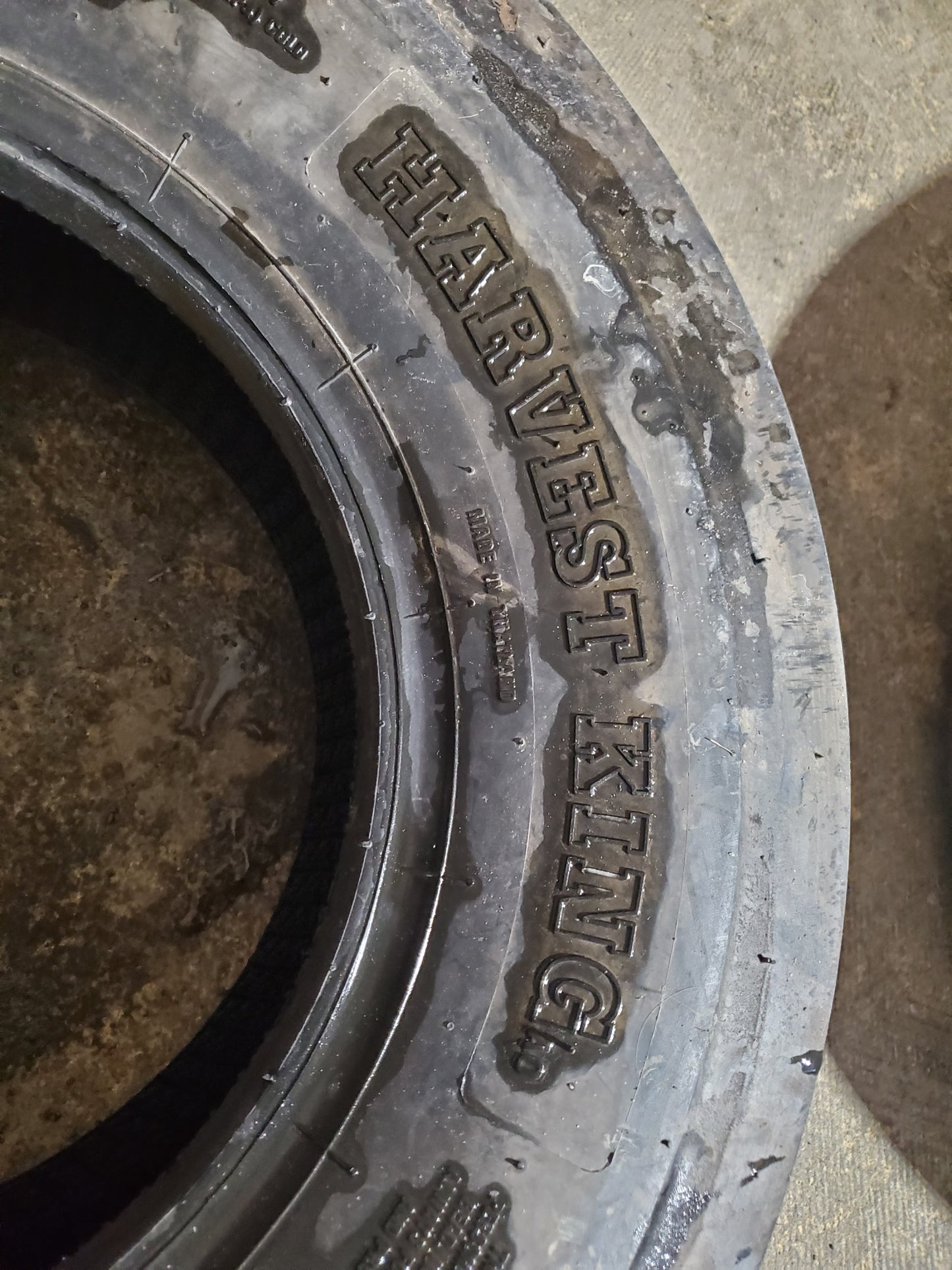 HARVEST KING FRONT FARM 4R BSW 9.5 15 8PLY TRAILER TIRE HK4R31