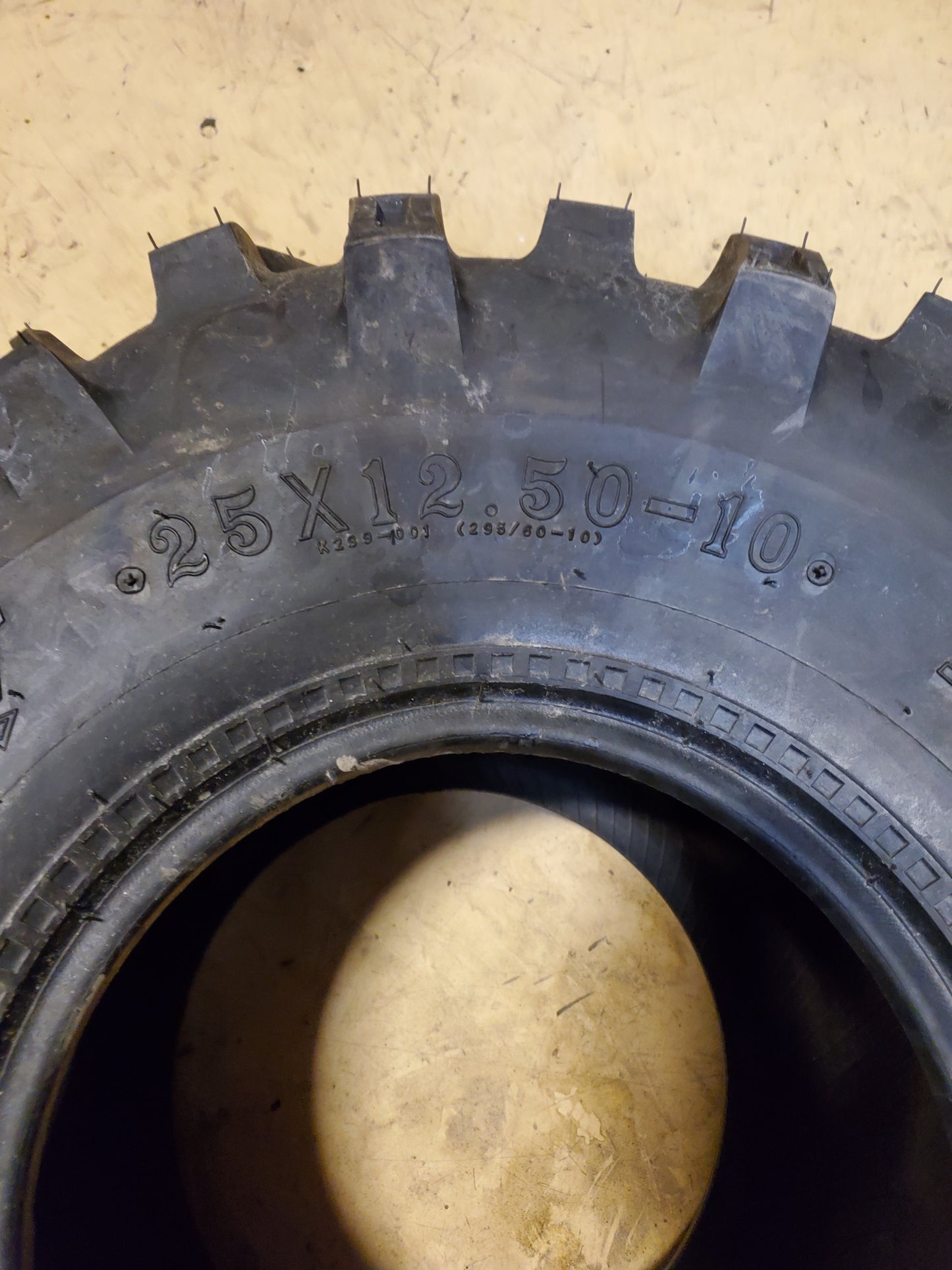 KENDA BEAR CLAW BSW 25 12.50 10 6PLY ATV/UTV TIRE 82991079C1