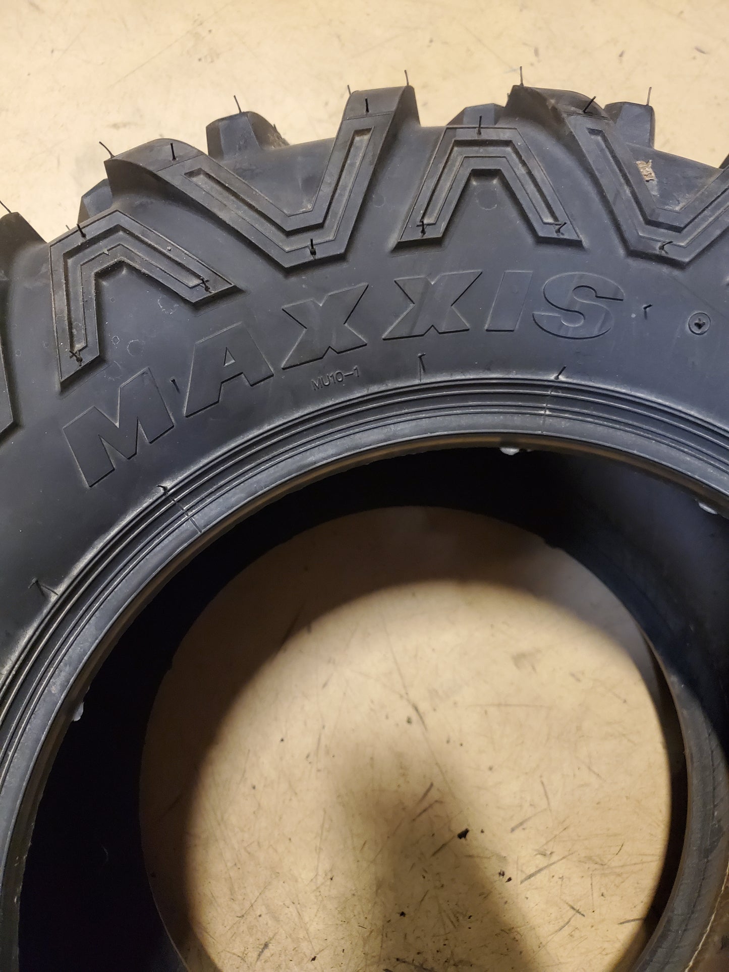NOS MAXXIS BIGHORN 2.0 BSW 29 11 14 6PLY ATV/UTV TIRE TM00881100