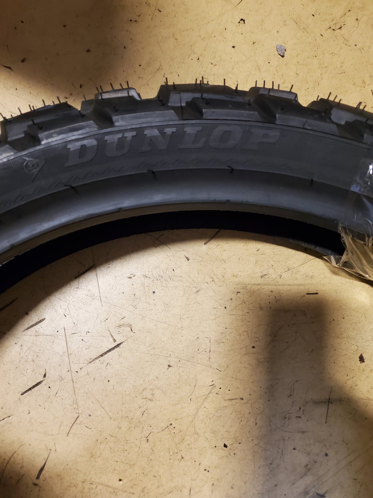 DUNLOP TRAILMAX RAID BSW 120 70 19 60T FRONT TIRE 45260402