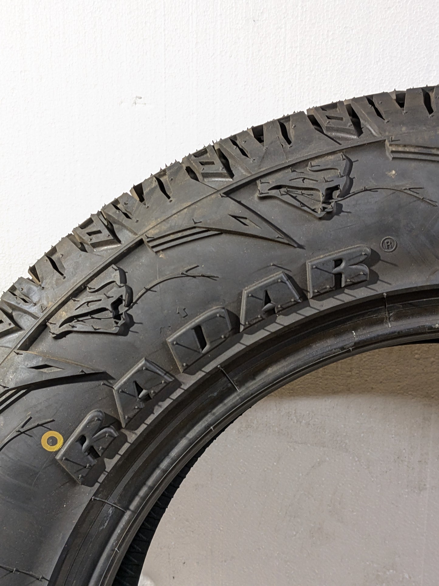 RADAR RENEGADE A/T PRO BSW LT 275 60 20 123/120S LRE 10 PLY TIRE RACSTH0014