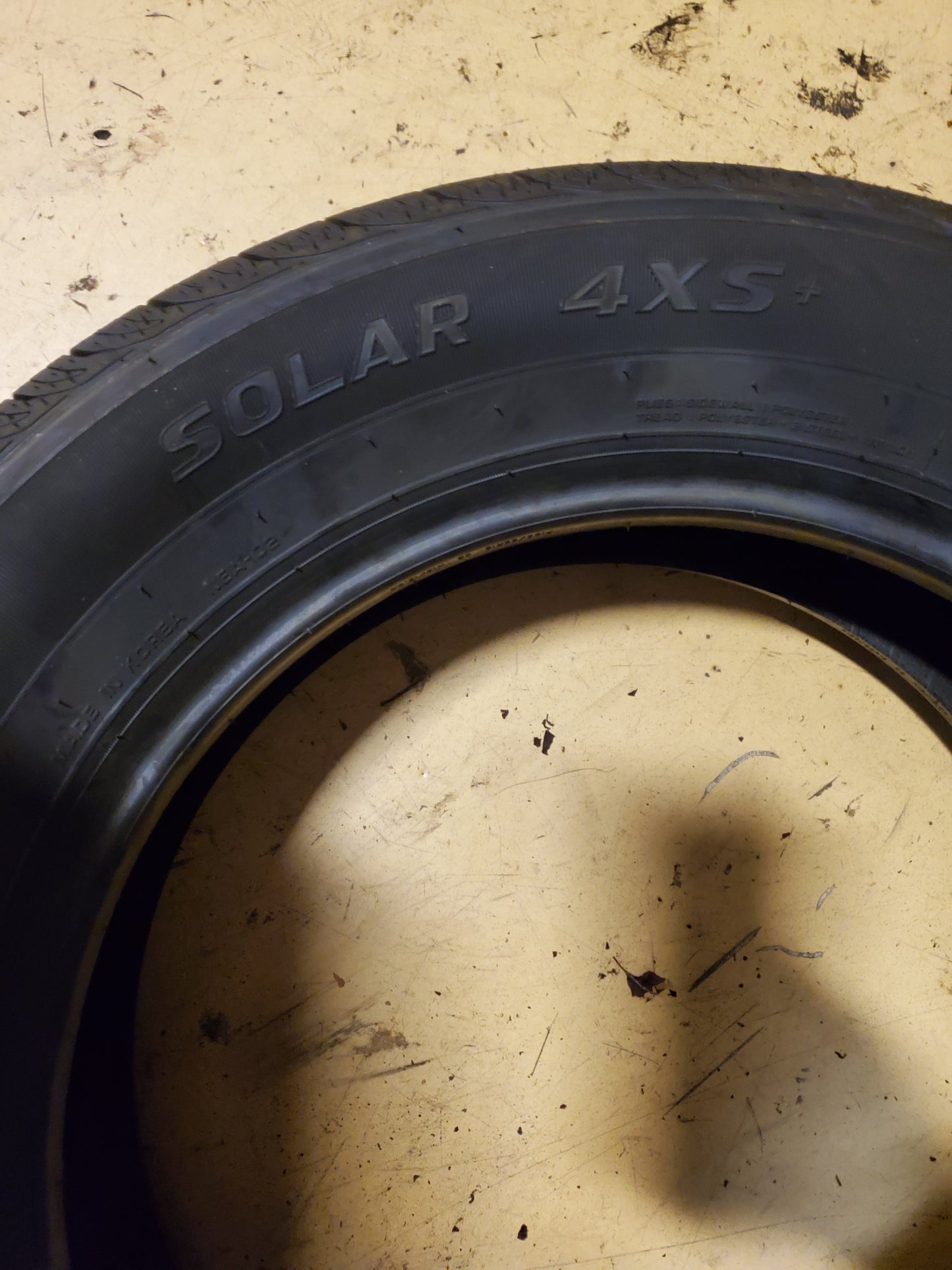SOLAR 4XS + BSW P 185 65 15 86H ALL SEASON TIRE SLR27