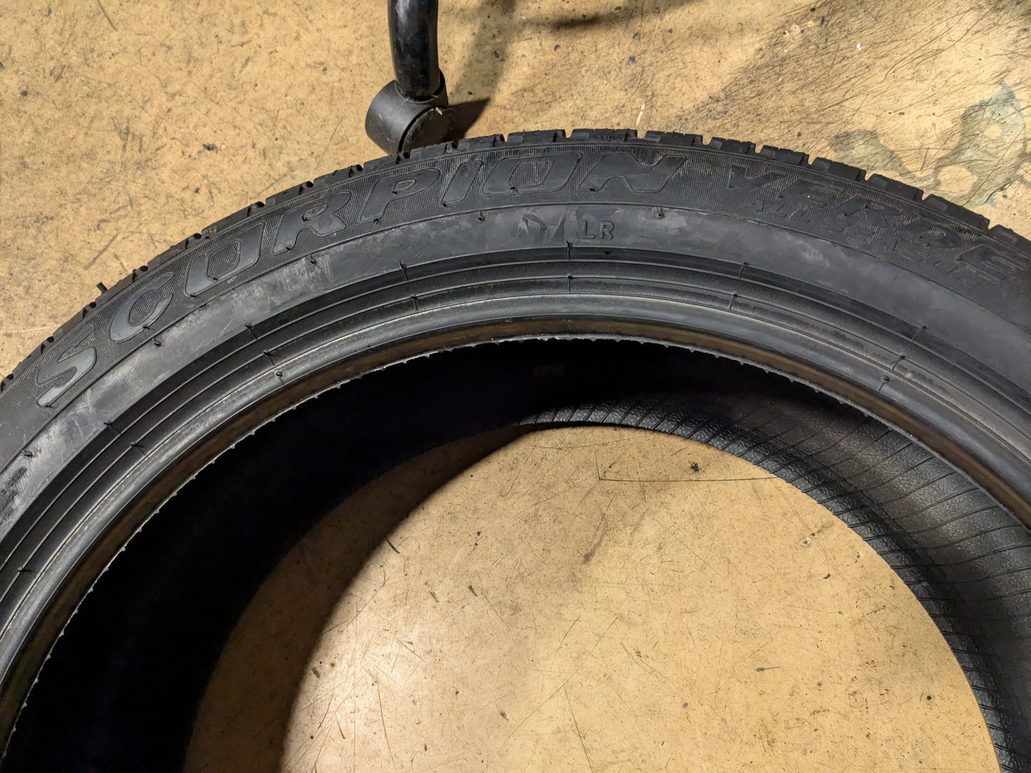 PIRELLI SCORPION VERDE A/S (LR) LAND BSW P 245 45 20 103V XL ALL SEASON TIRE 2664100