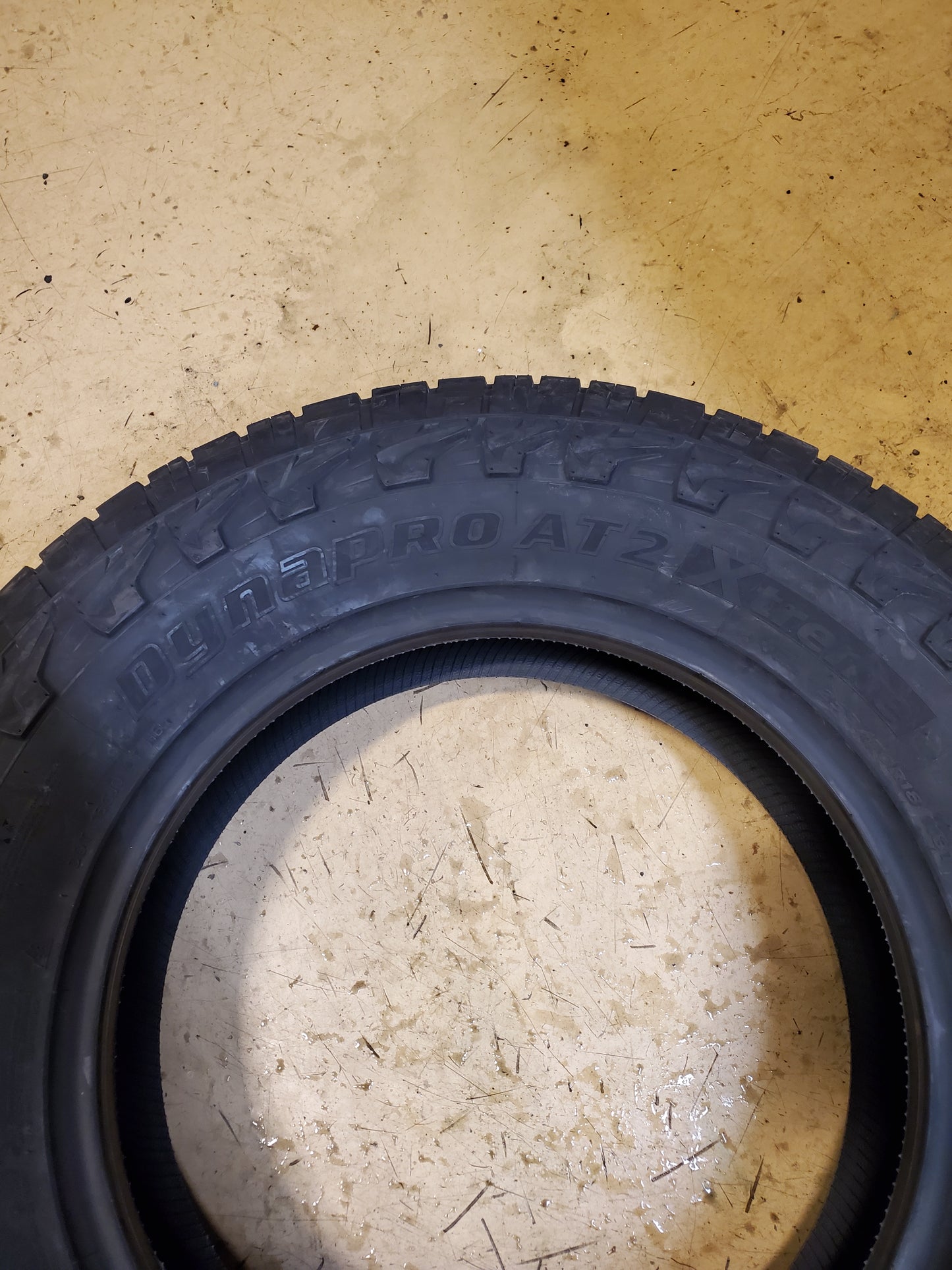 HANKOOK DYNAPRO AT2 XTREME BSW P 255 70 18 113T ALL TERRAIN TIRE 1029780