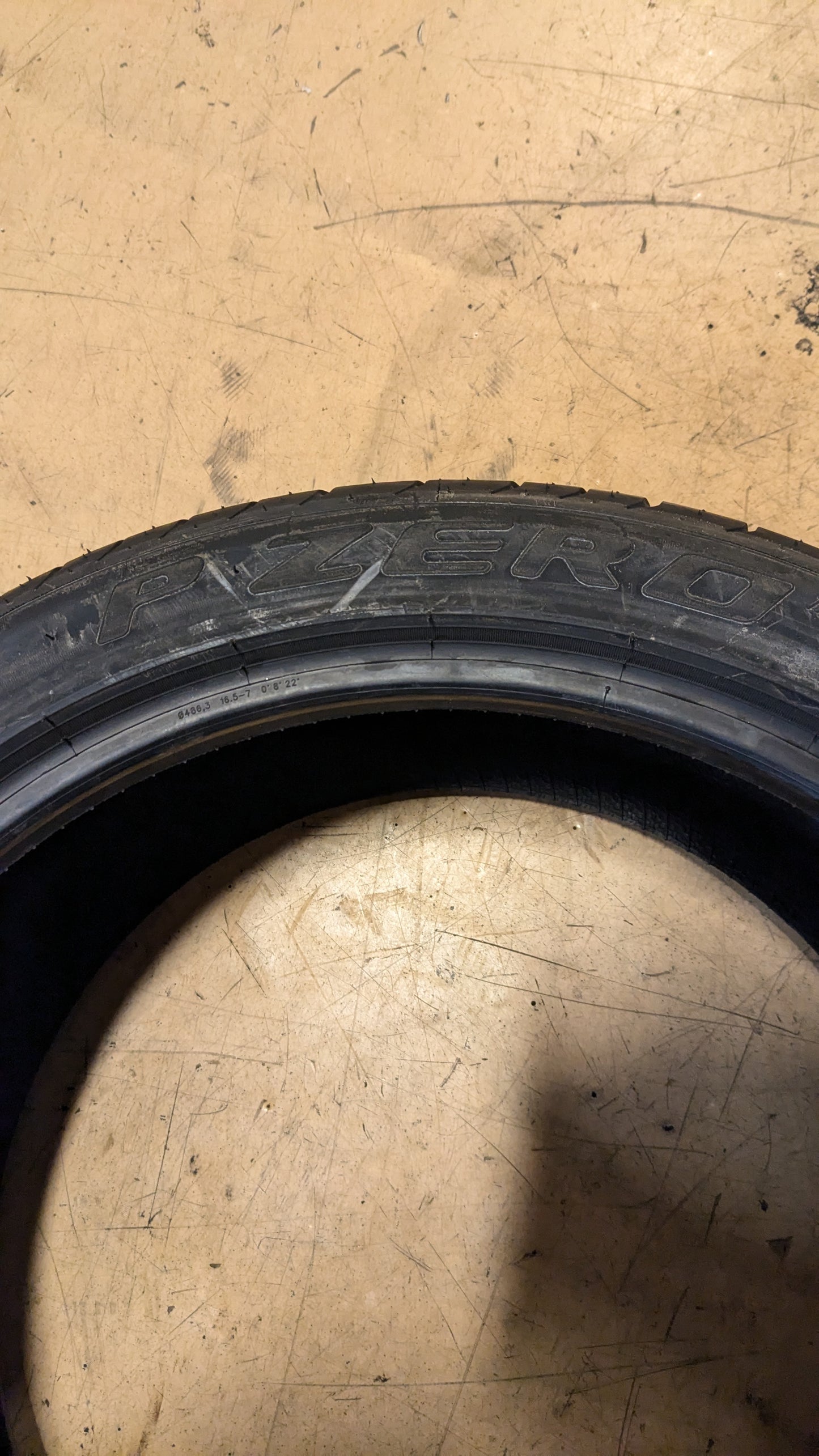 PIRELLI P ZERO MERCEDES BSW P 255 40 19 100Y XL UHP TIRE 2713300