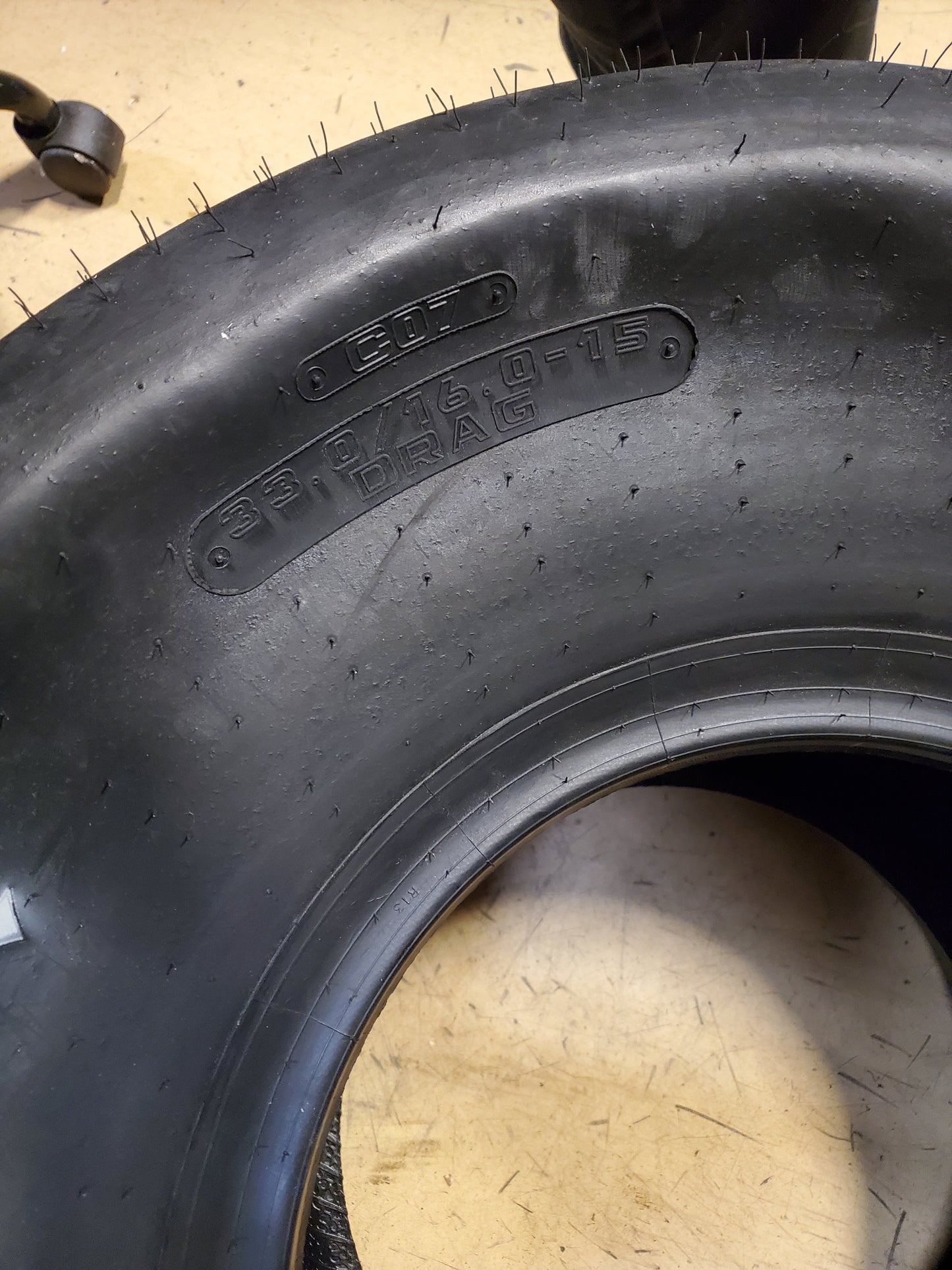 HOOSIER C07 BSW  33 16 15 DRAG SLICK TIRE 18400 107 1/2"