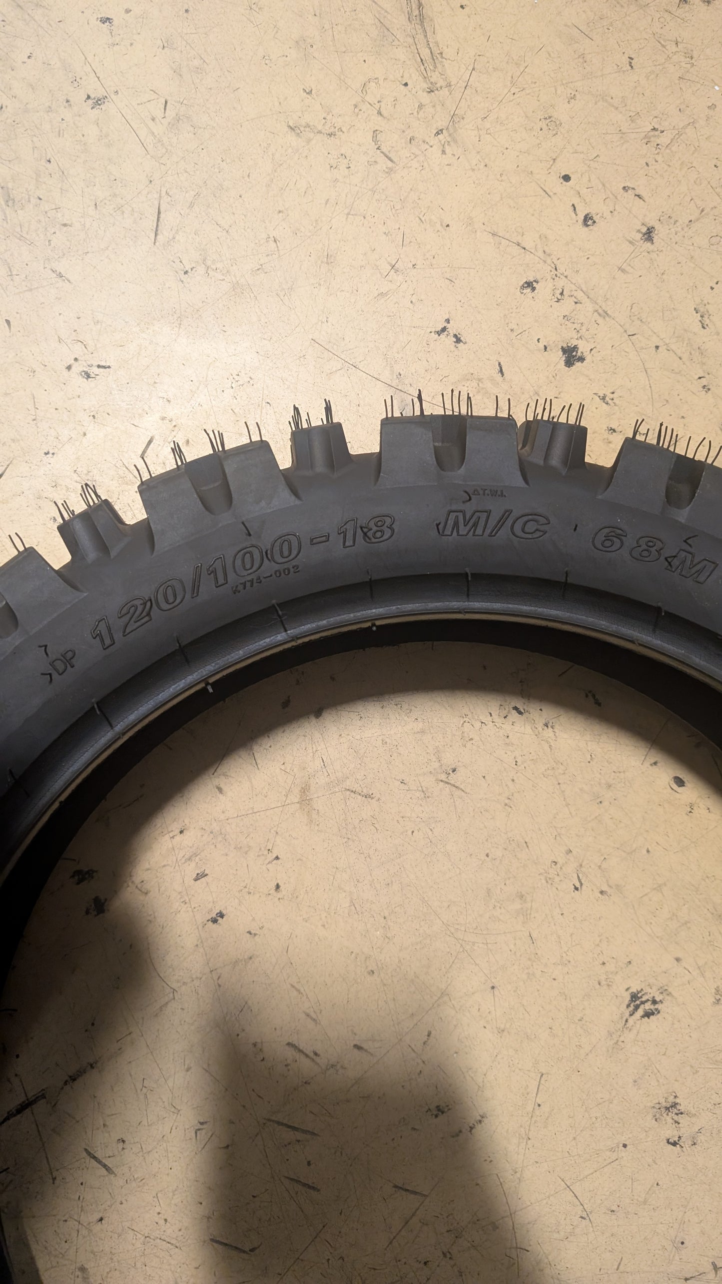 KENDA IBEX BSW 120 100 18 68M REAR DIRT BIKE TIRE KEN16790