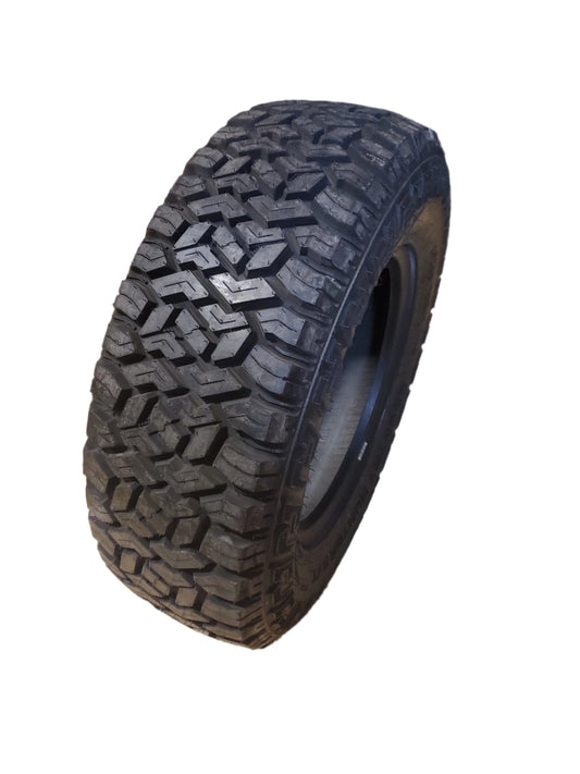 FURY COUNTRY HUNTER R/T BSW LT 265 70 17 121/118Q 10PLY RUGGED TIRE RT2657017A