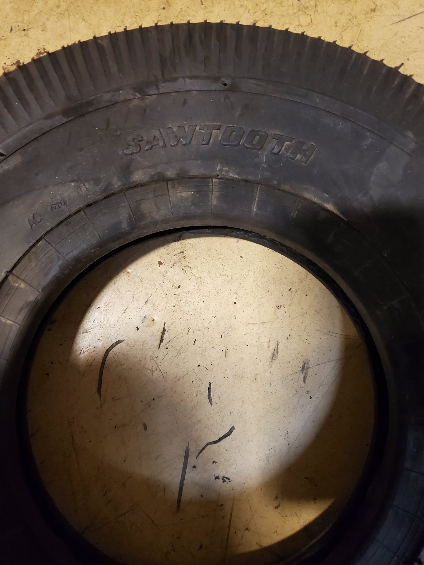 CARLISLE SAWTOOTH BSW 4.8 8 2PLY LAWN TIRE 5190501