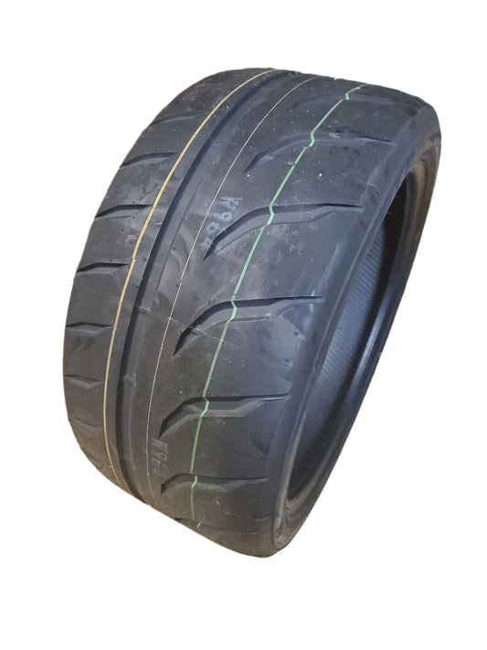 TOYO PROXES R888R BSW P 285 35 20 100Y TRACK COMPETITION TIRE 104150